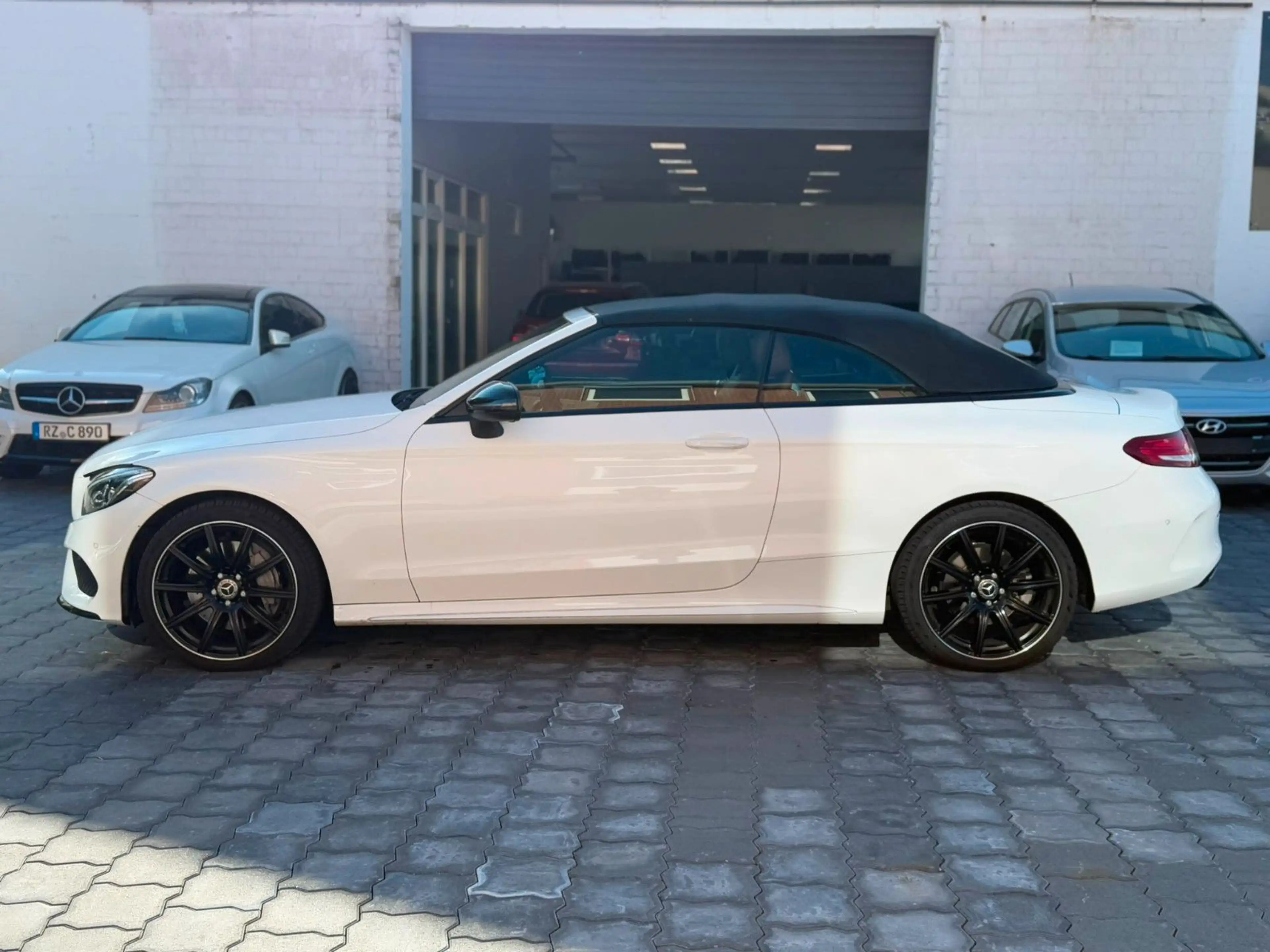 Mercedes-Benz C 400 Mercedes-Benz C 400 AMG 4Matic CAM NAV AIR — photo 10