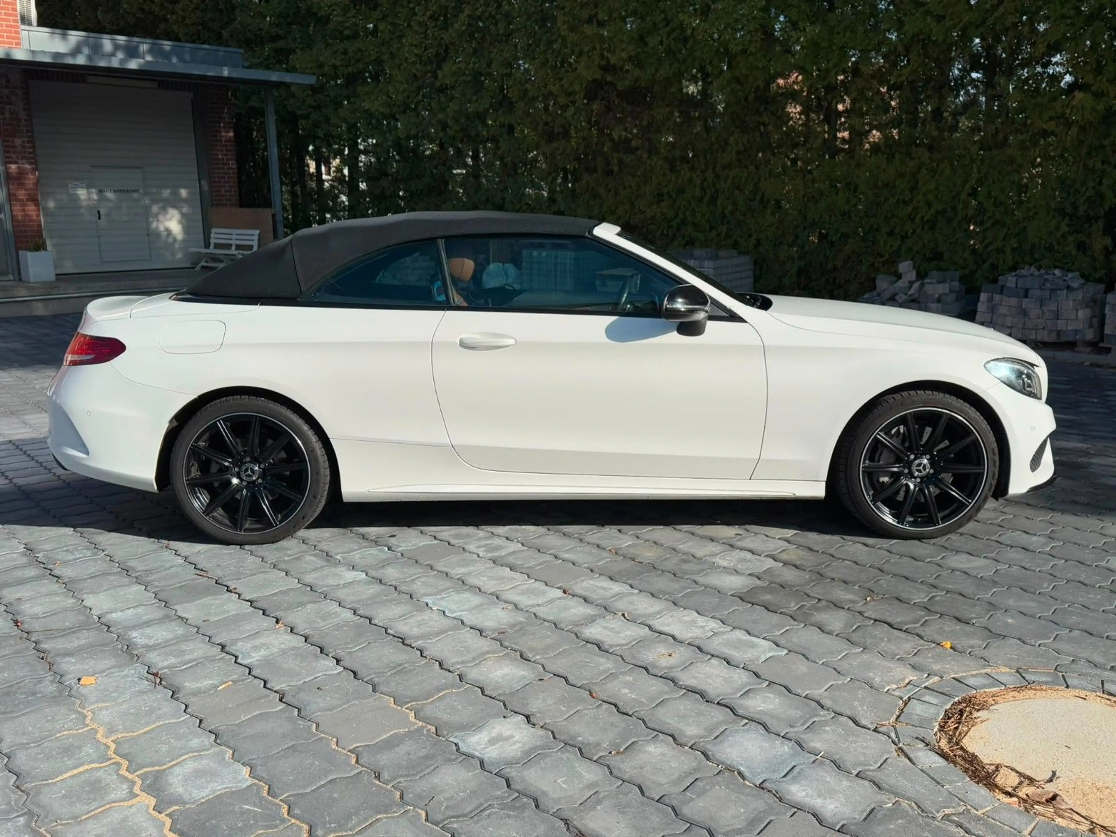 Mercedes-Benz C 400 Mercedes-Benz C 400 AMG 4Matic CAM NAV AIR — photo 14