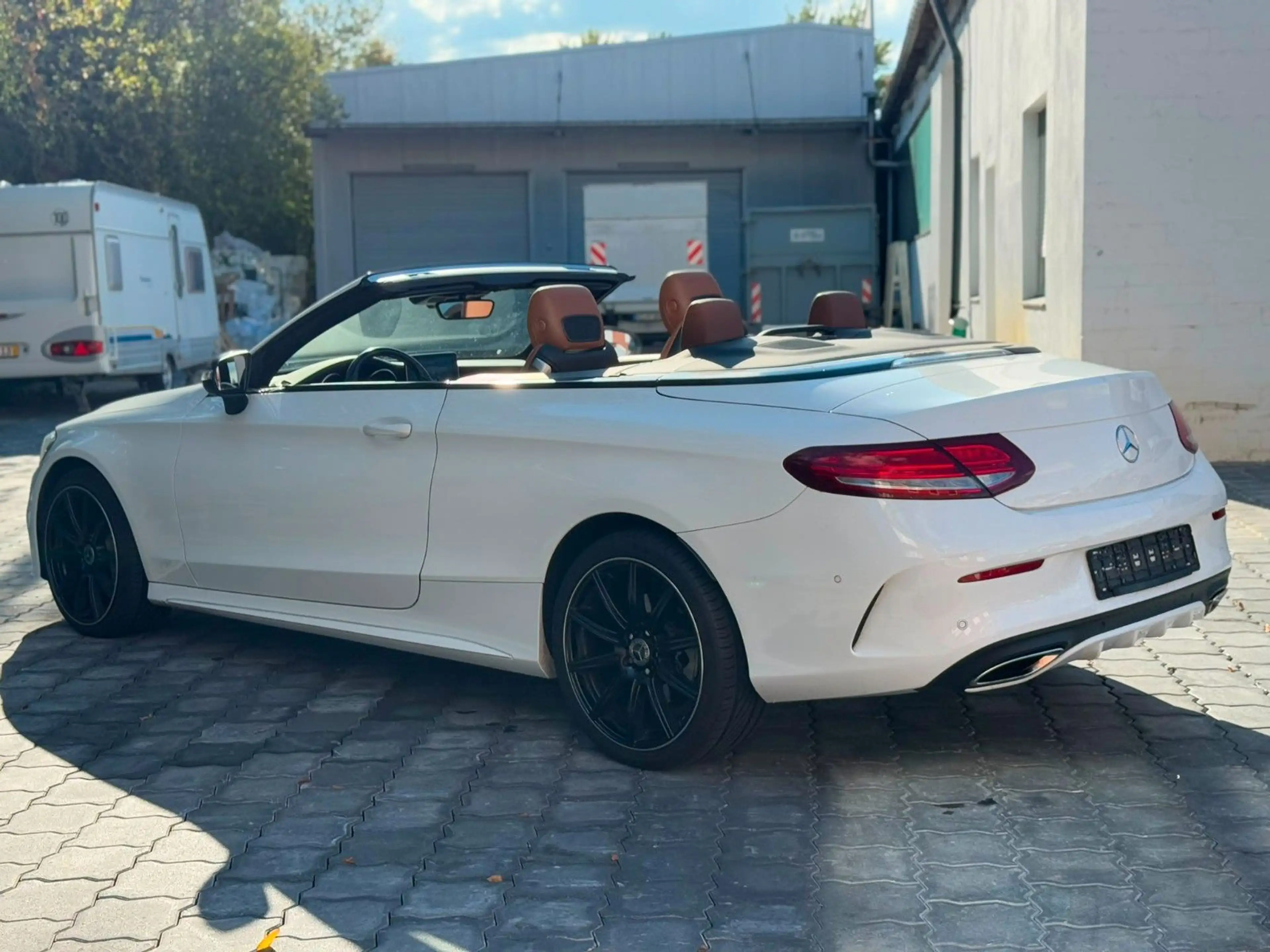 Mercedes-Benz C 400 Mercedes-Benz C 400 AMG 4Matic CAM NAV AIR — photo 3
