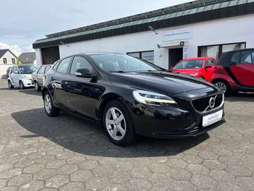V40 D2 Kinetic LED AHK Navi 1.Hand