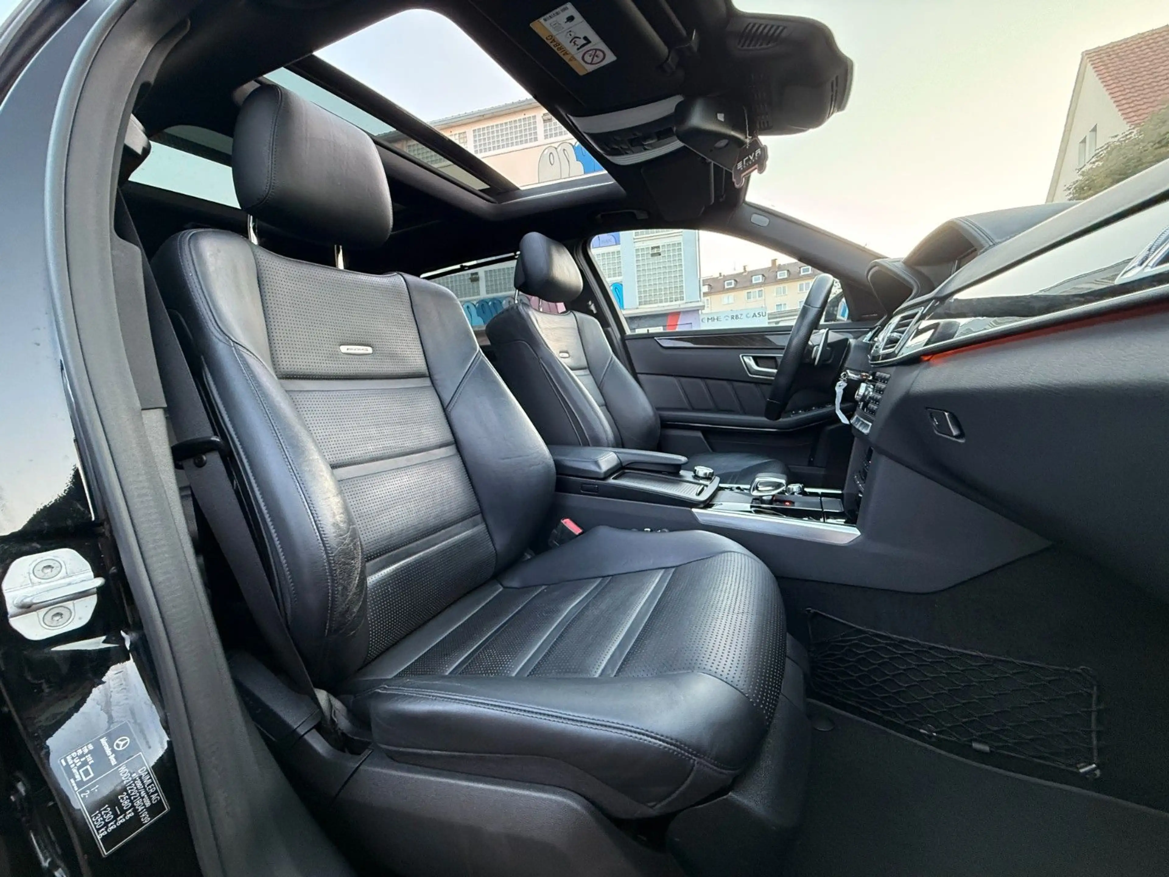 Mercedes-Benz E 63 AMG E 4Matic | harman kardon | Panorama — photo 8