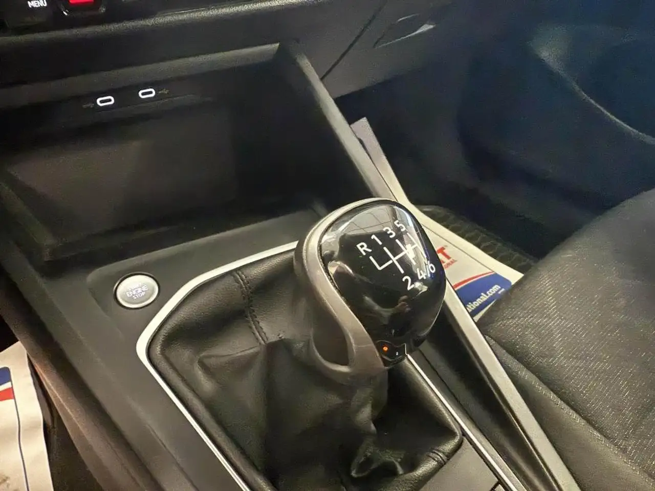 Volkswagen Golf Standard Model — photo 17