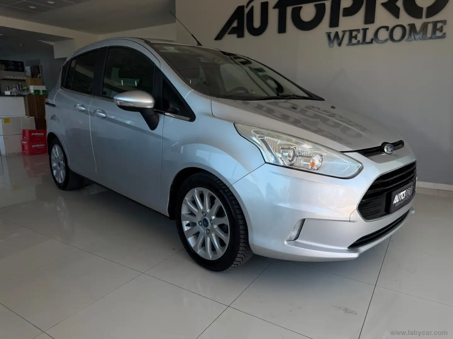Ford B-Max 1.5 TDCi 75 CV Titanium Grigio - 2