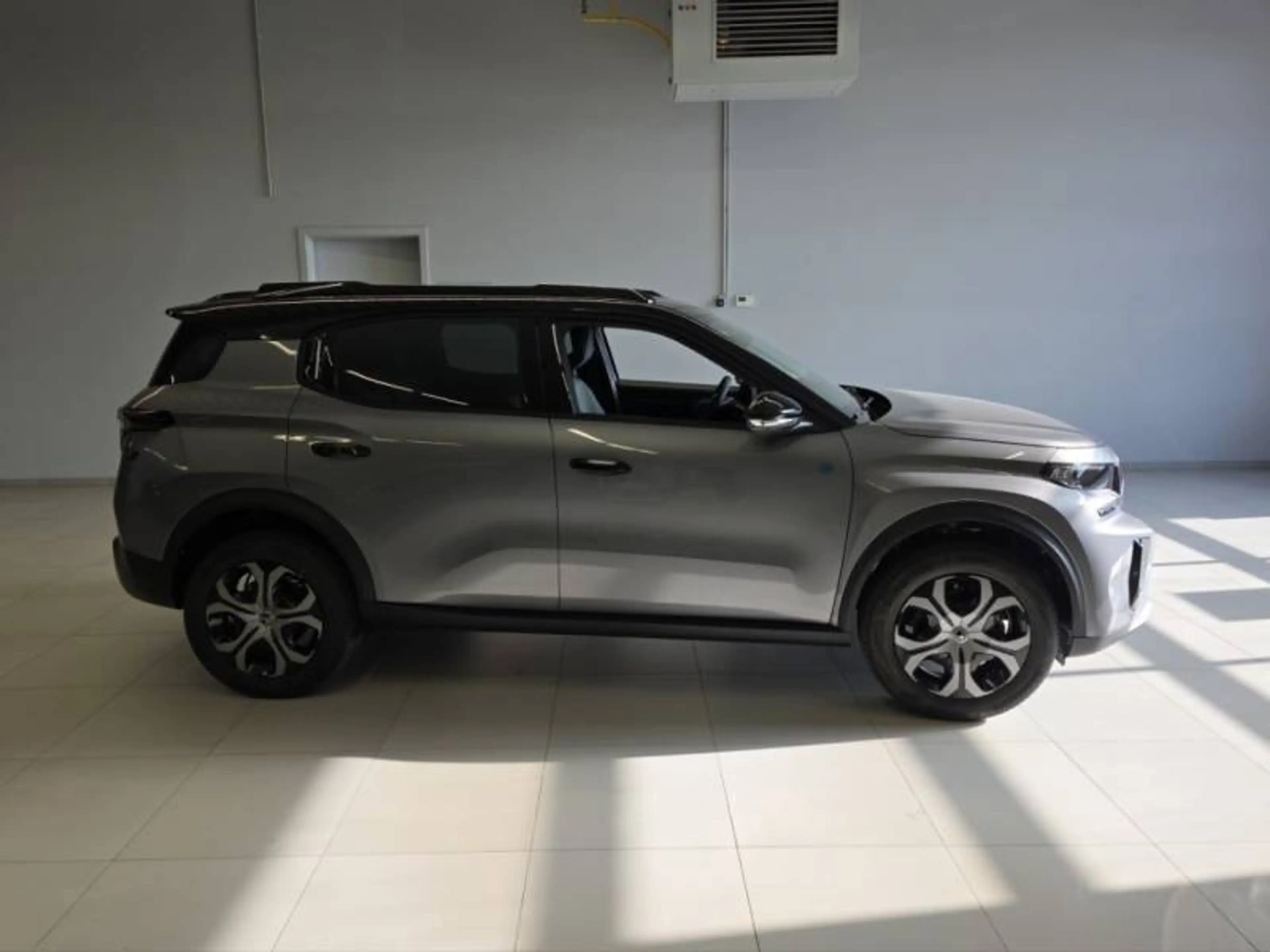 Citroen C3 Aircross 2 BEV 113ch (83 kW) Auto PLUS — photo 4