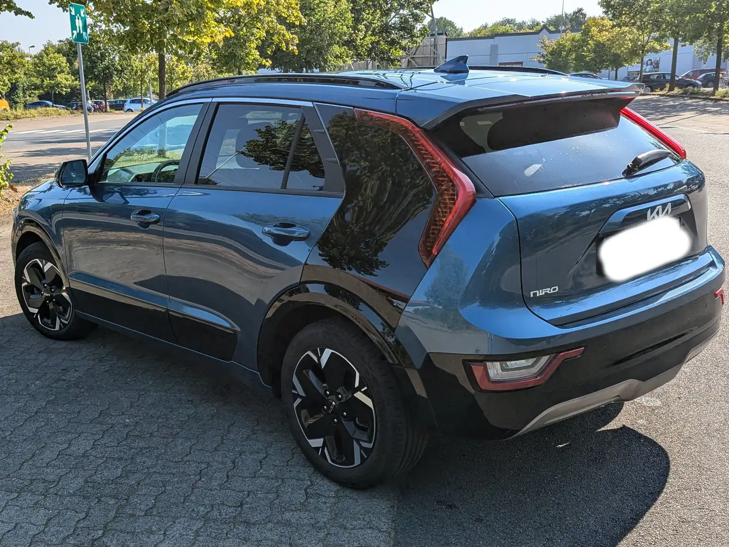 Kia e-Niro Niro+EV+Inspiration SG2 Blau - 2