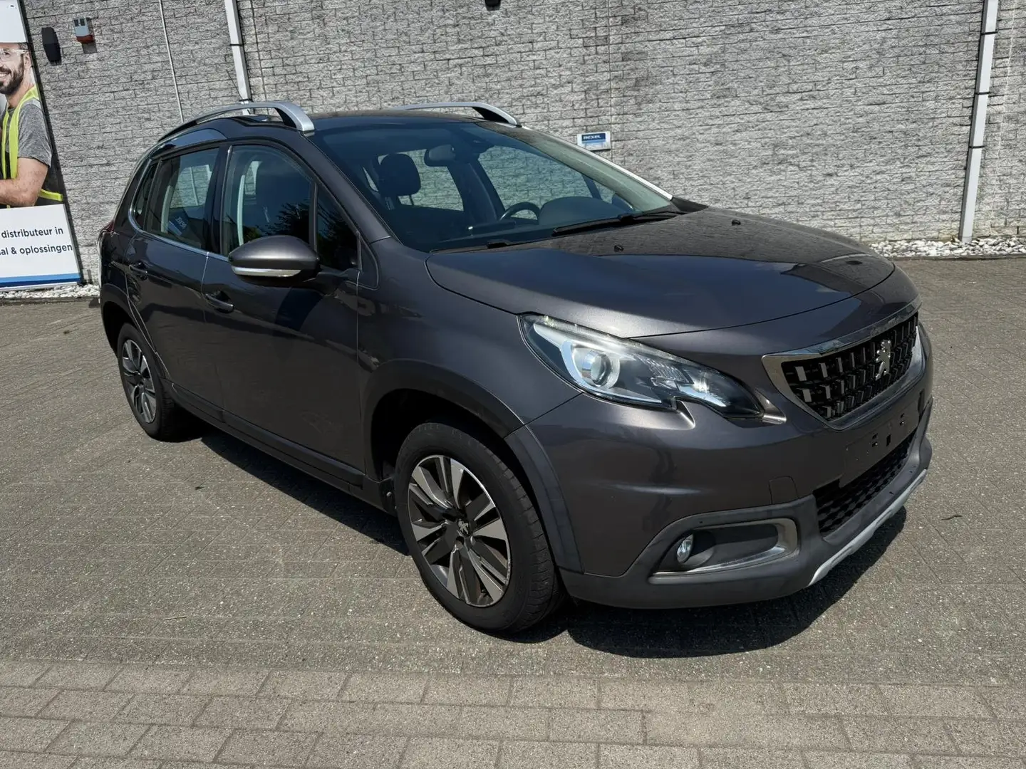 Peugeot 2008 2008 1.2 PureTech Allure S Gris - 2