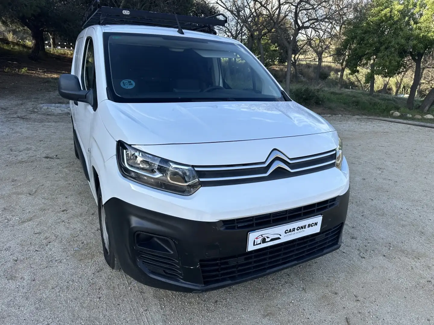 Citroen Berlingo Furgón 1.6BlueHDi 100 Largo Blanco - 2