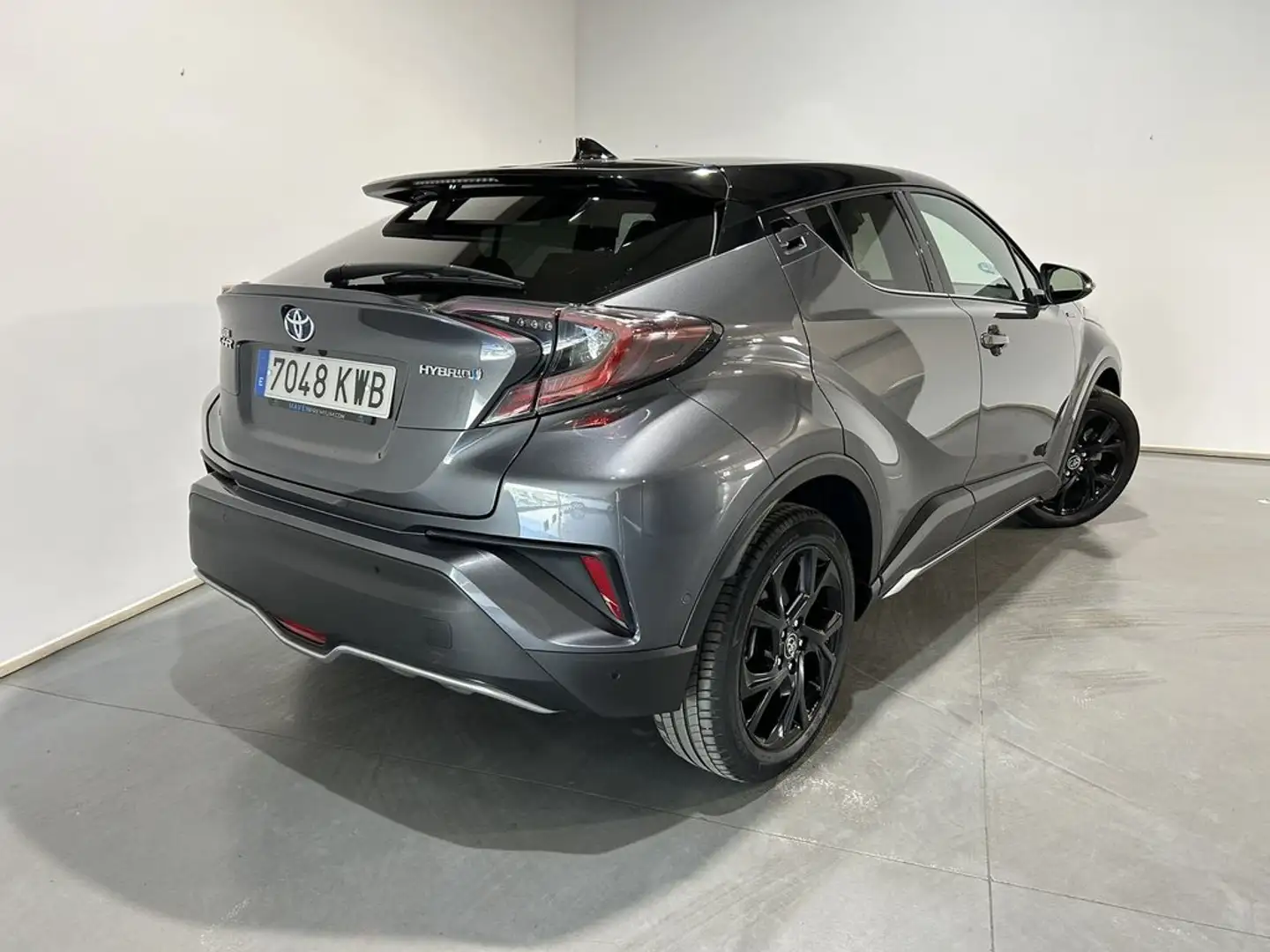 Toyota C-HR 125H Dynamic Plus Burdeos - 2