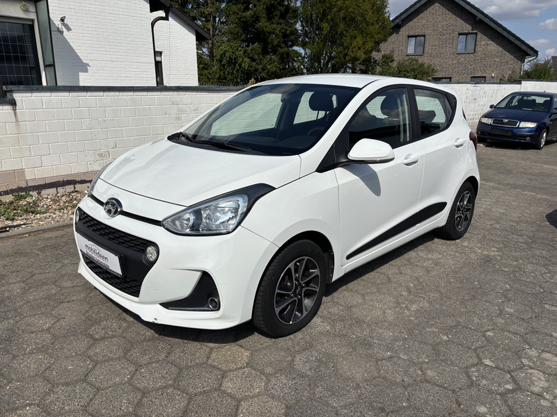 Hyundai i10 i10 1.2 Automatik Navi Sitzh PDC 1.Hand