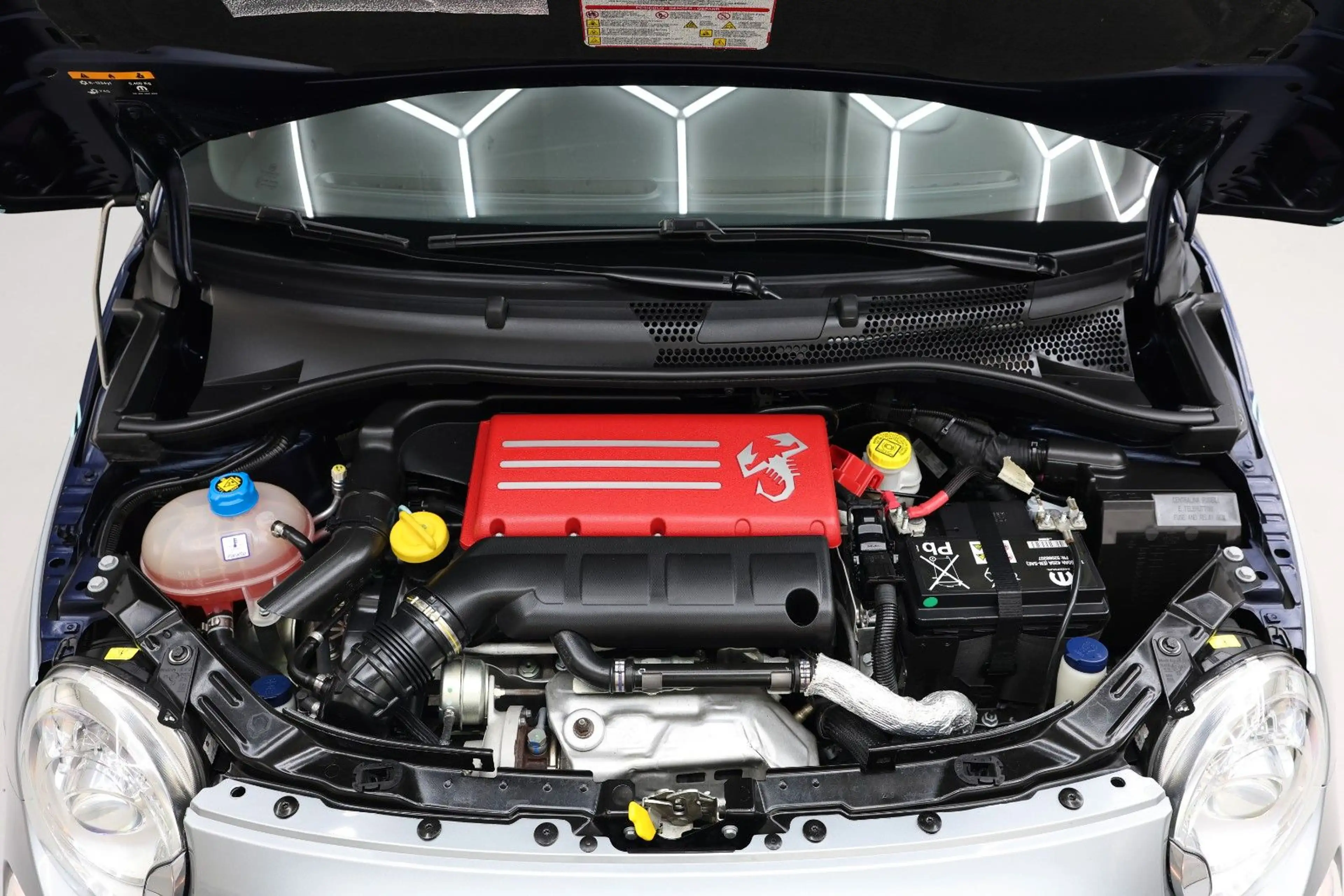 Abarth 695C Rivale 75th Anniversary 2.Hand — photo 13