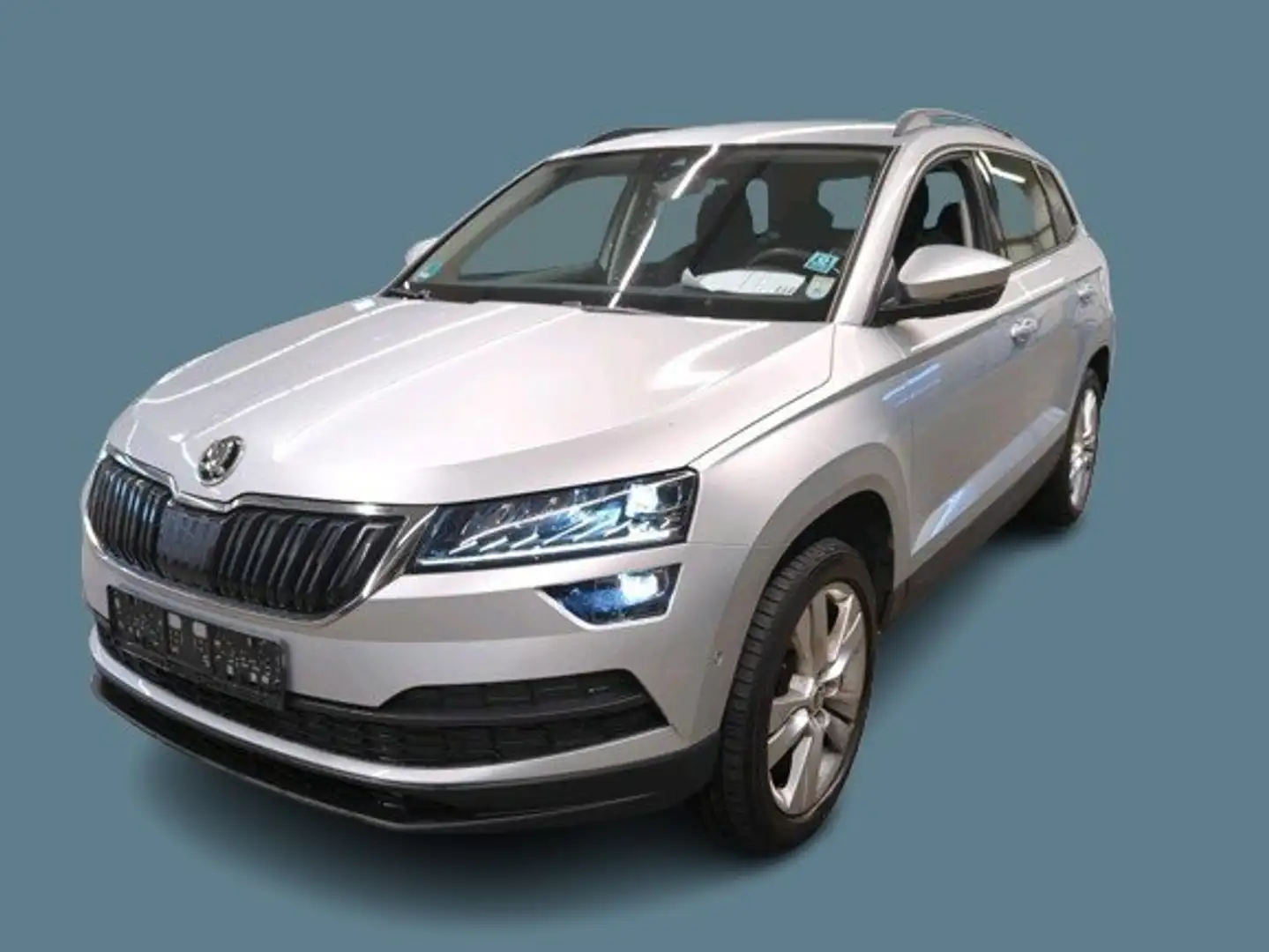 Skoda Karoq schwenkbare AHV, LED m. Kurvenlicht, Keyless-Entry Silber - 1