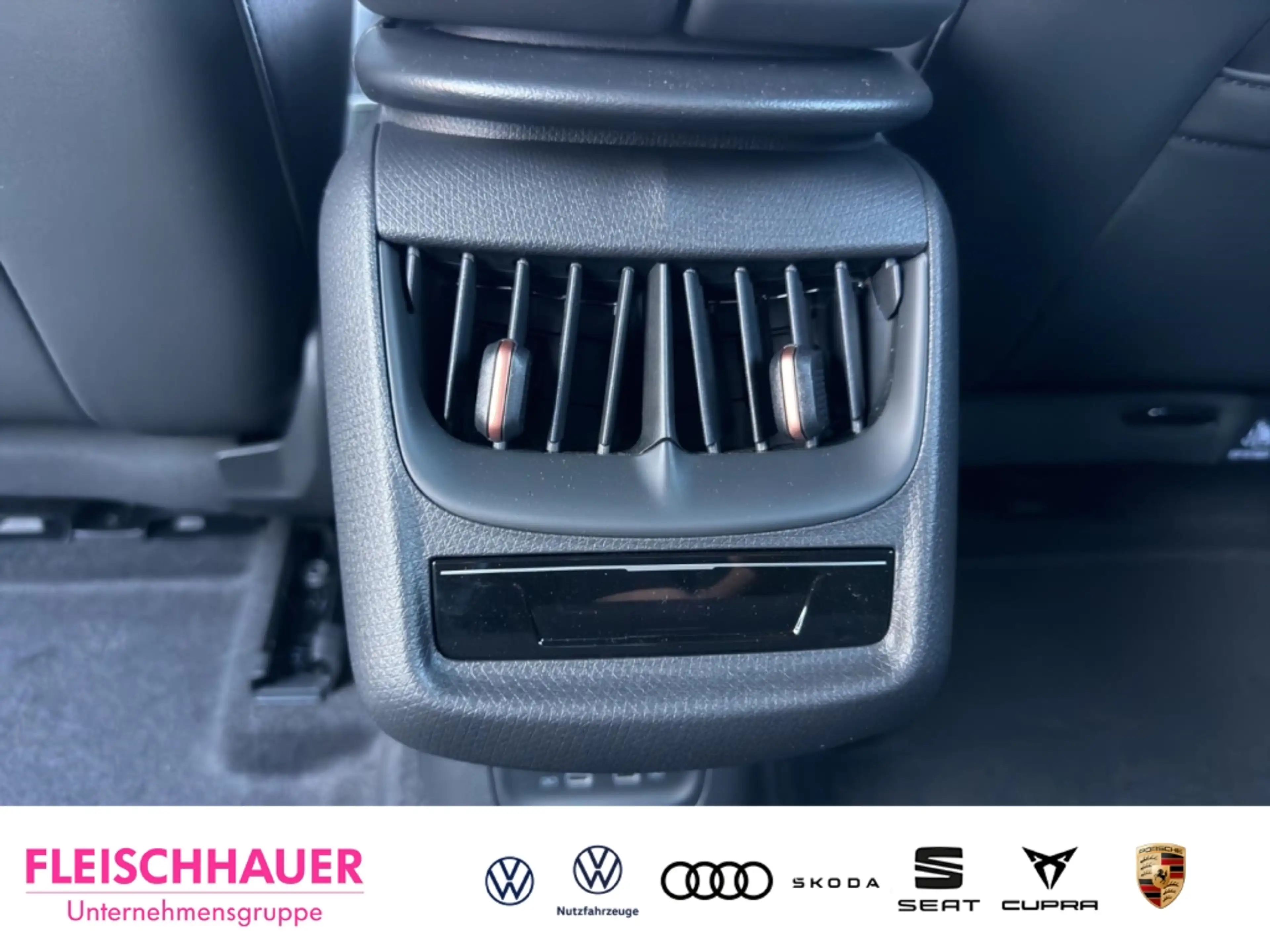 CUPRA Tavascan Endurance LED Tel.-Vorb. DAB Rückfahrkam. Temp PDC — photo 12