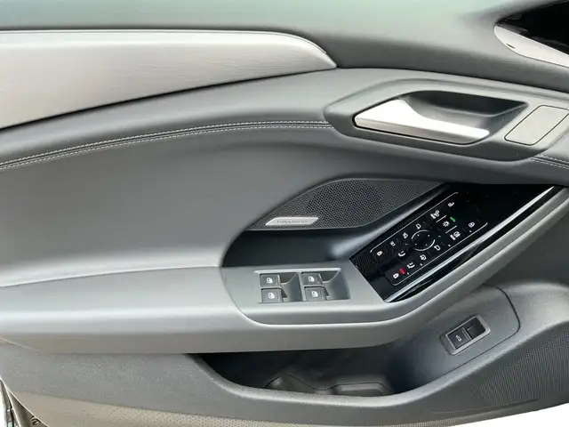 Audi A6 E-Tron view 15
