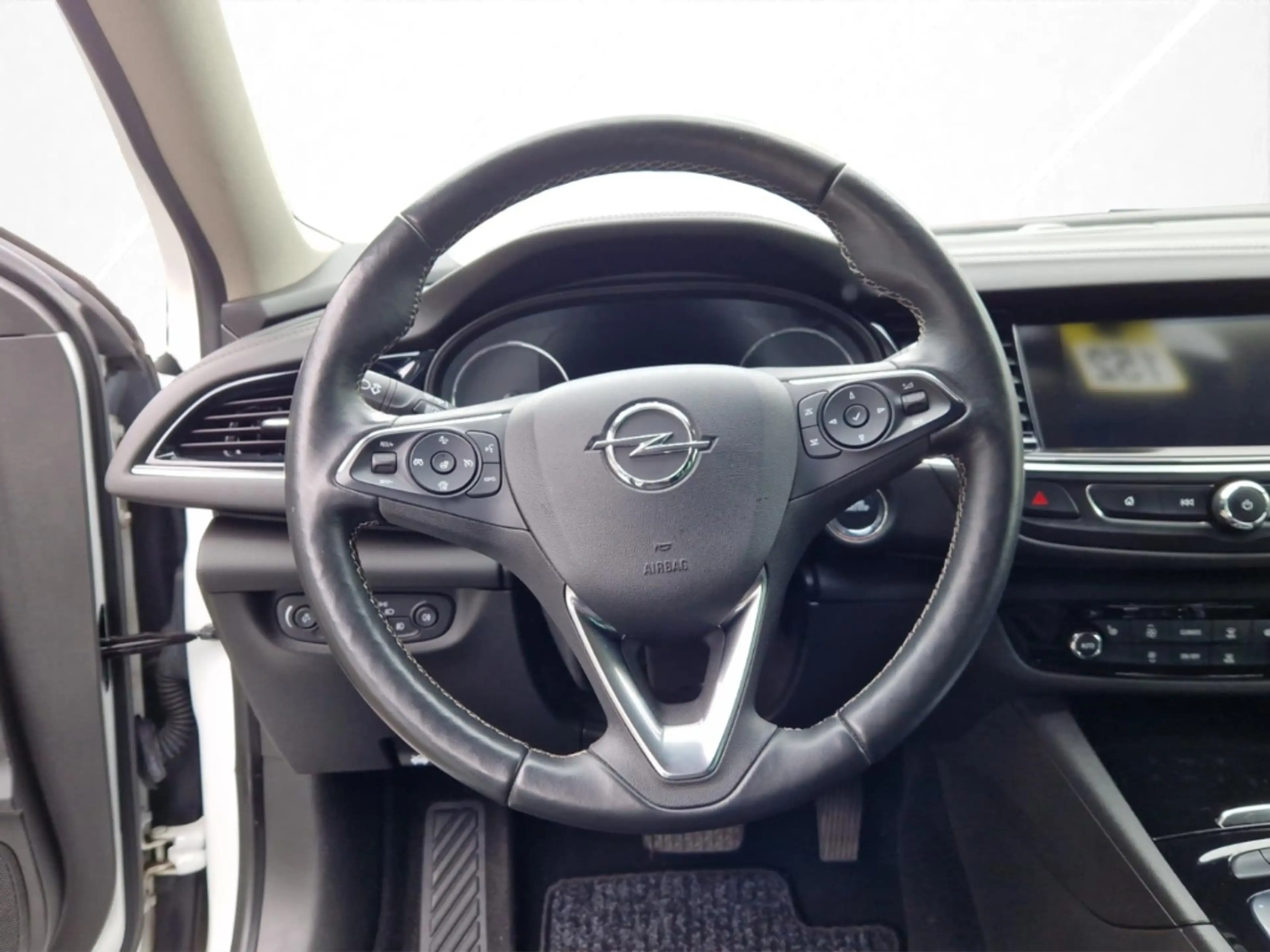 Opel Insignia B ST 2.0D INNOVATION OPC-Line Navi+Matrix+AGR — photo 10