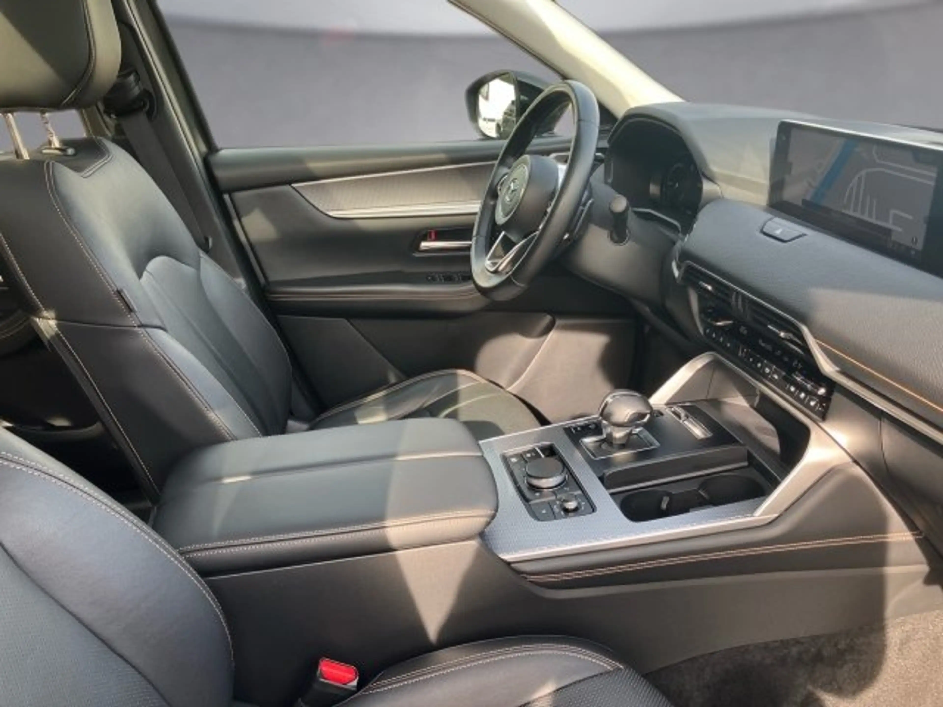 Mazda CX-60 2.5L e-SKYACTI — photo 11