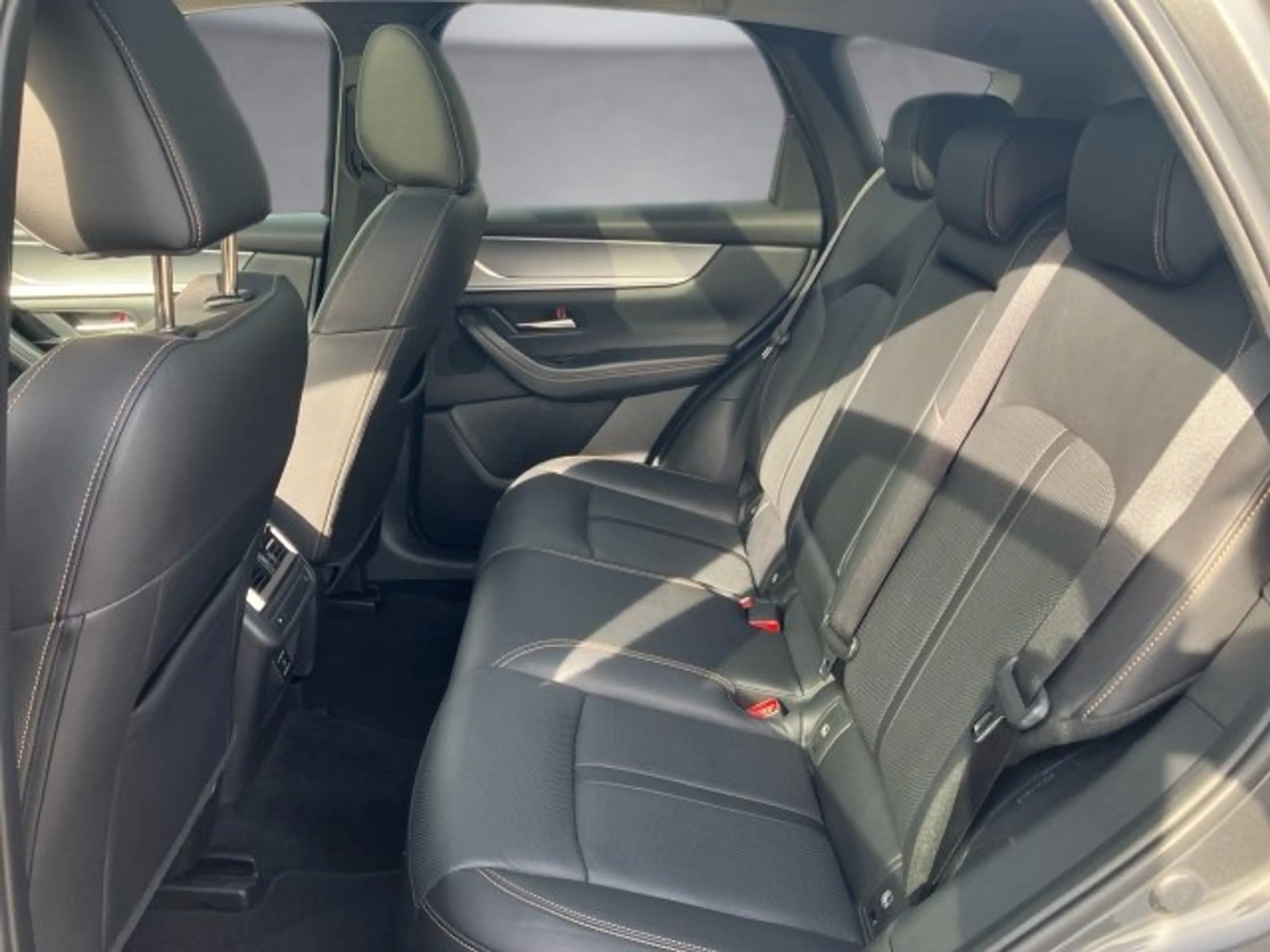 Mazda CX-60 2.5L e-SKYACTI — photo 12