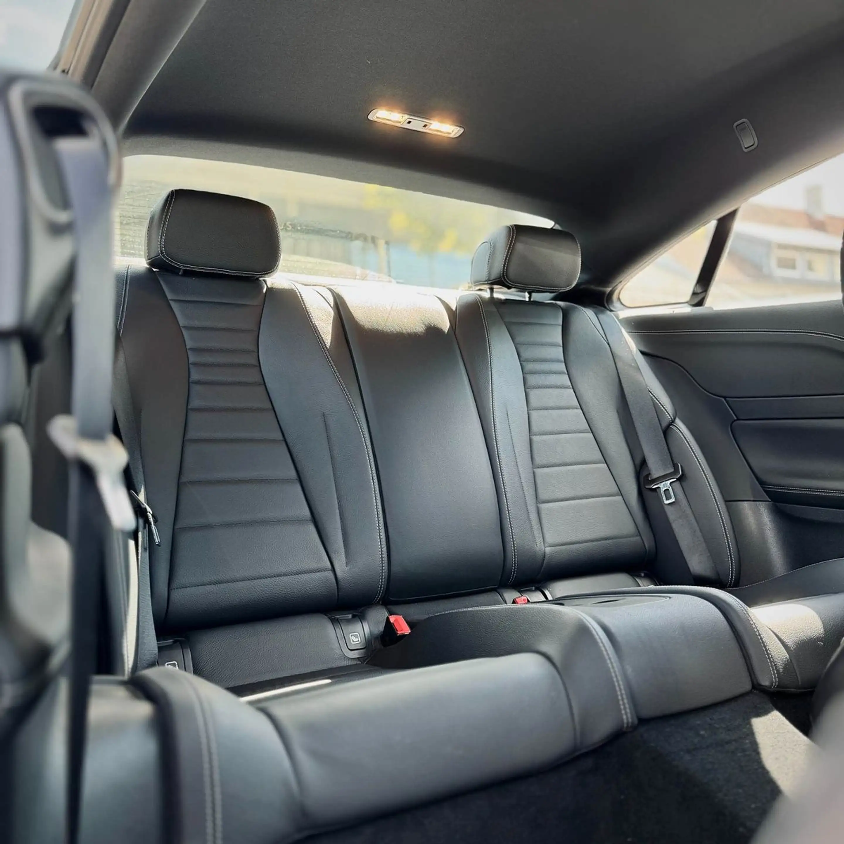 Mercedes-Benz E 450 AMG-LINE/DISTRO+/MEMORY/360°/KEYLESSGO/ICC — photo 15