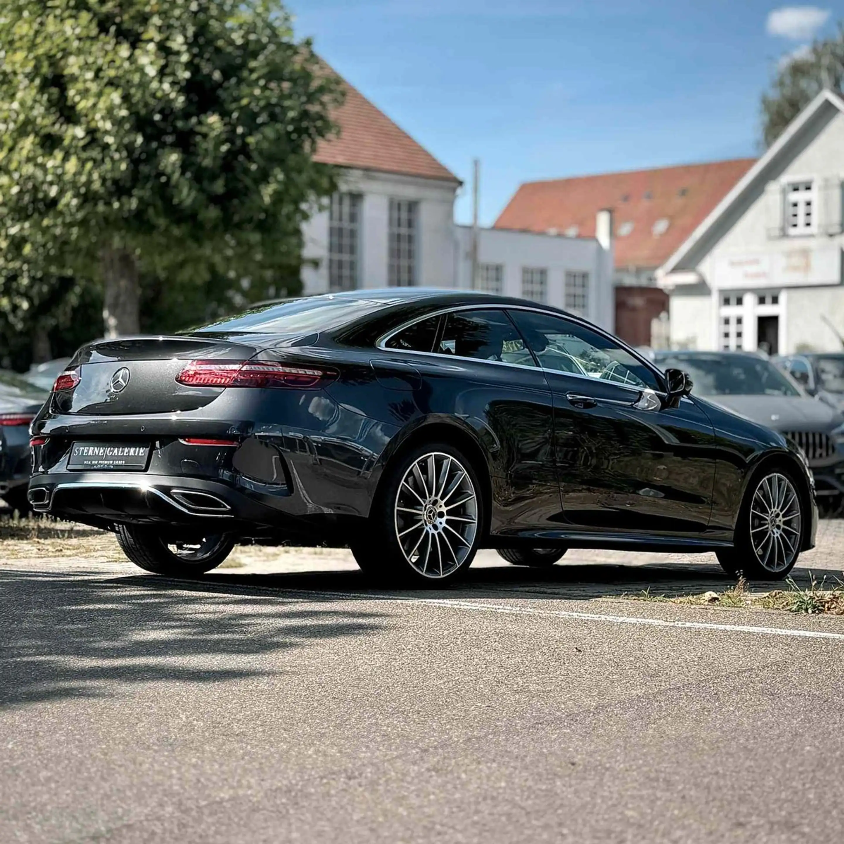 Mercedes-Benz E 450 AMG-LINE/DISTRO+/MEMORY/360°/KEYLESSGO/ICC — photo 9