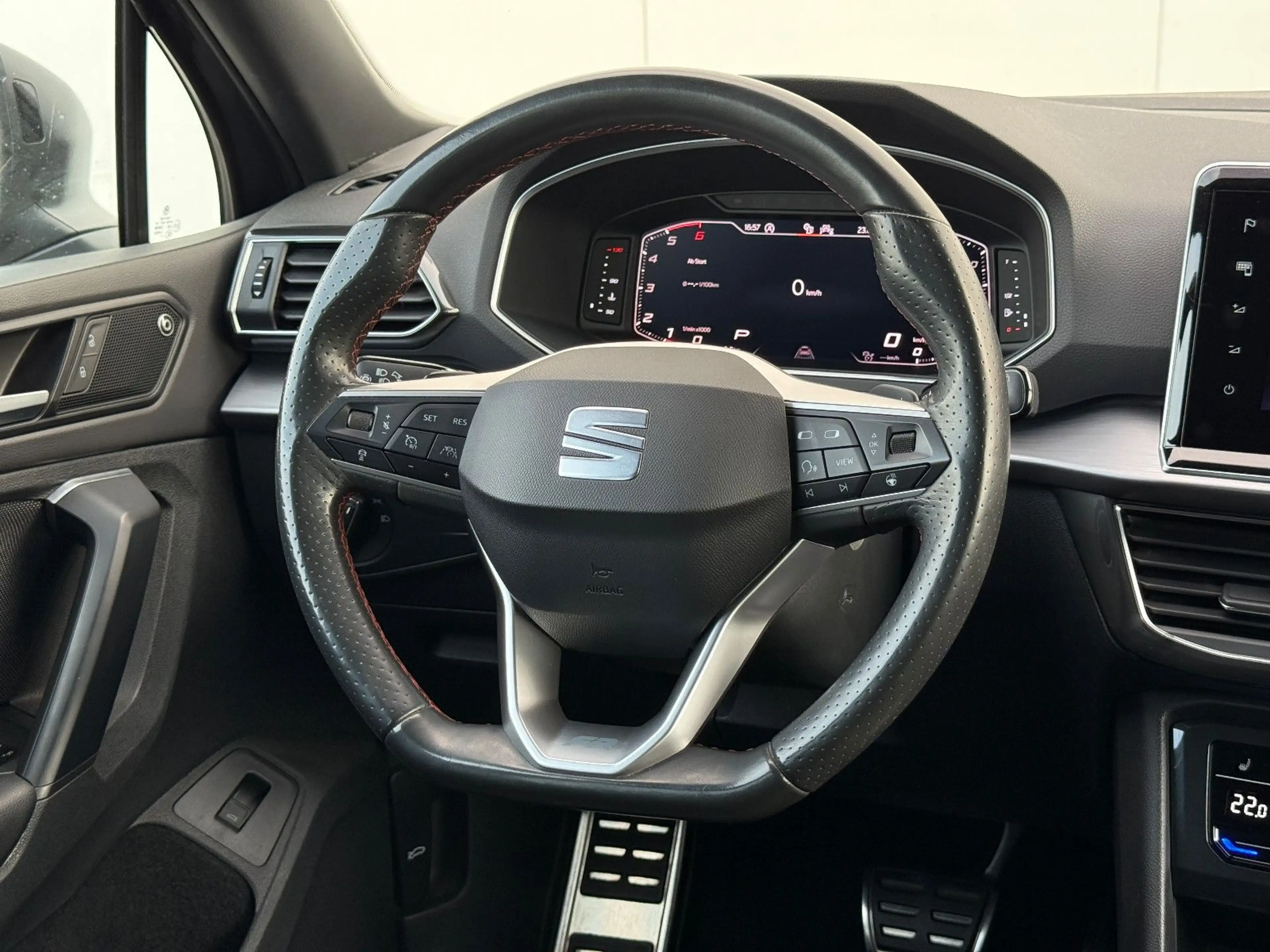 SEAT Tarraco FR 2.0TDI AHK BEATS CARPLAY MEMORY — photo 12