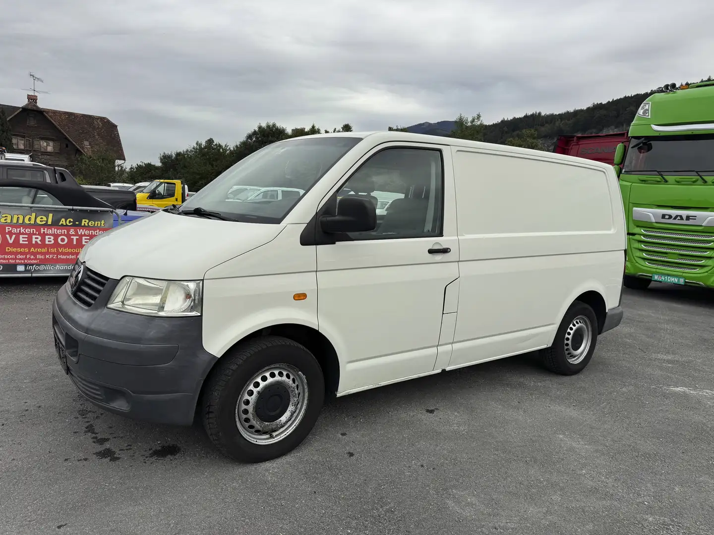 Volkswagen T5 Transporter Kastenwagen STHZ Weiß - 1