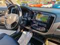 Mitsubishi Outlander OUTLANDER 2.2Di-D 4x4 KLiMA NAVi RFK SD 7SiTZER Schwarz - thumbnail 14