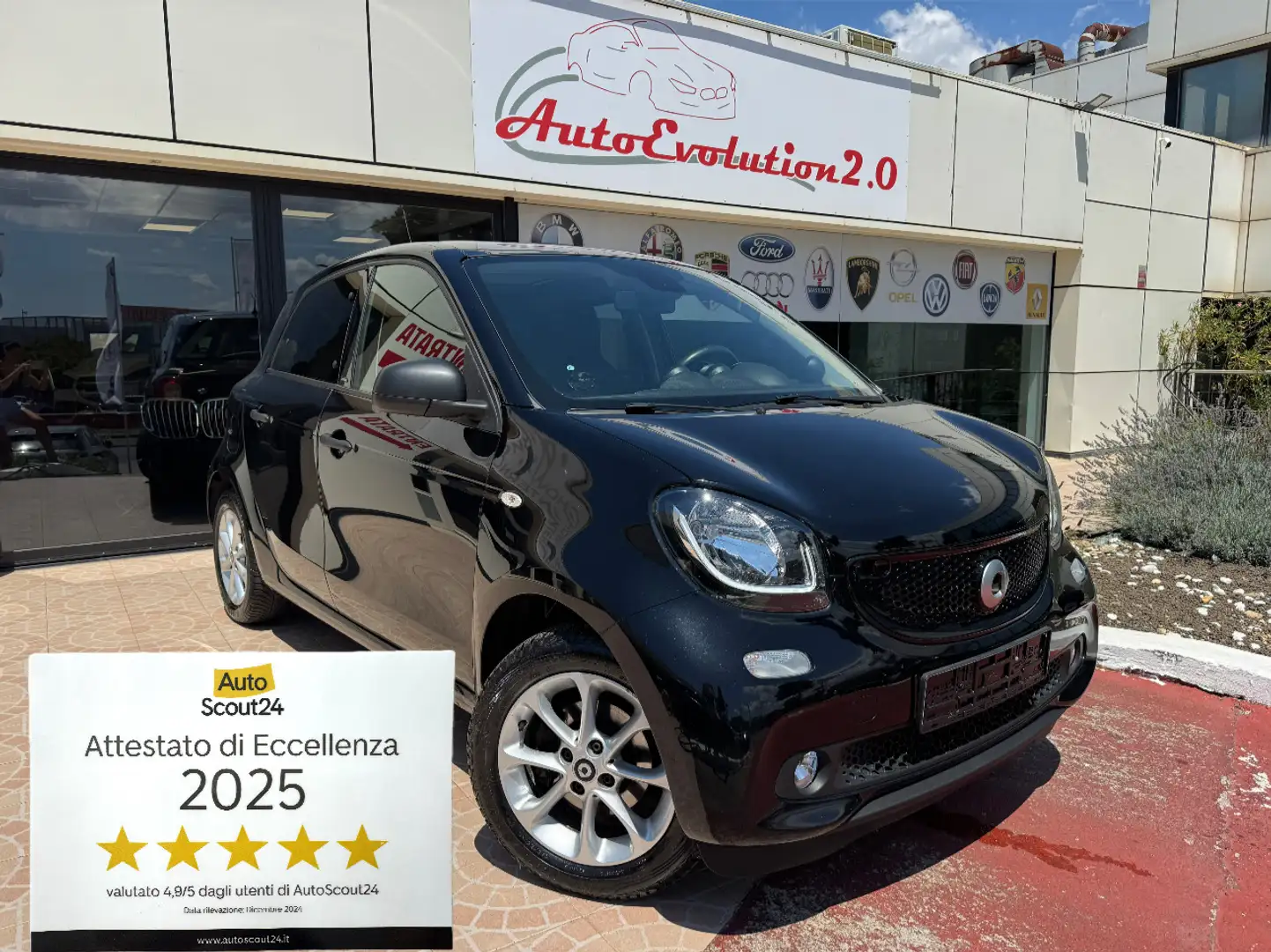 smart forFour Forfour 0.9 t Passion 90cv twinamic my18 Noir - 1