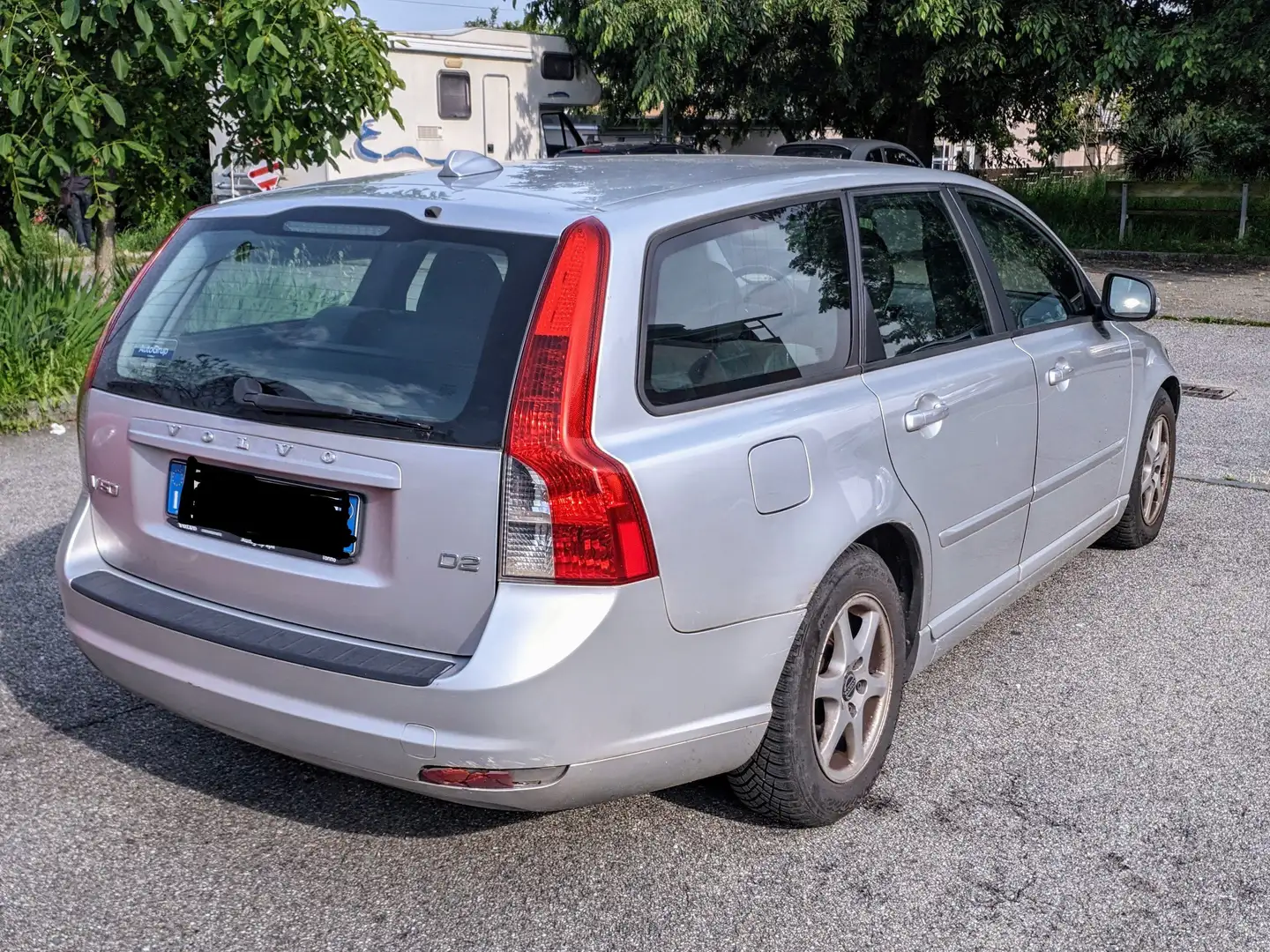 Volvo V50 V50 1.6 d2 Polar 115cv Gris - 2