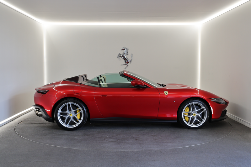 Ferrari Roma Roma Spider / Rosso Magma / Ferrari Approved — photo 7