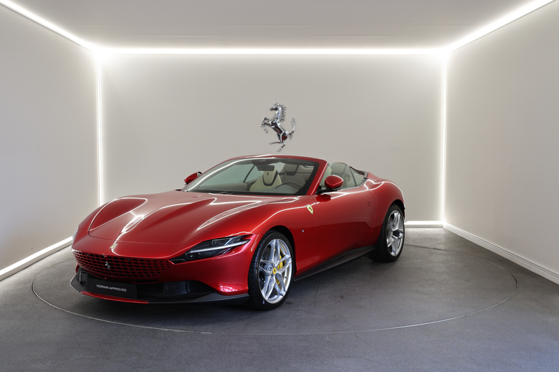 Ferrari Roma Roma Spider / Rosso Magma / Ferrari Approved — photo 2