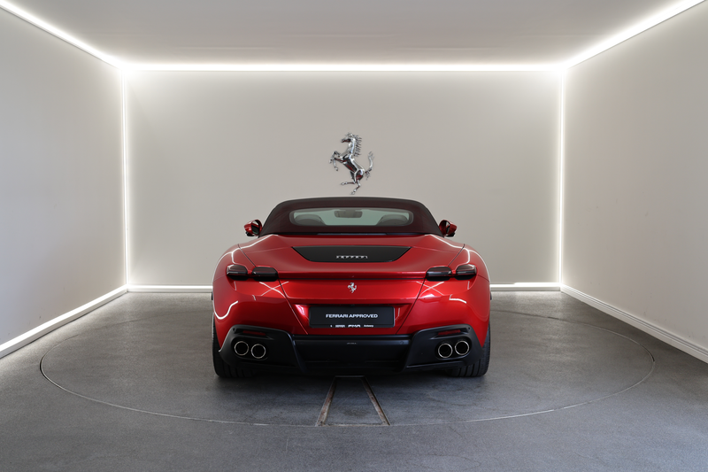 Ferrari Roma Roma Spider / Rosso Magma / Ferrari Approved — photo 13