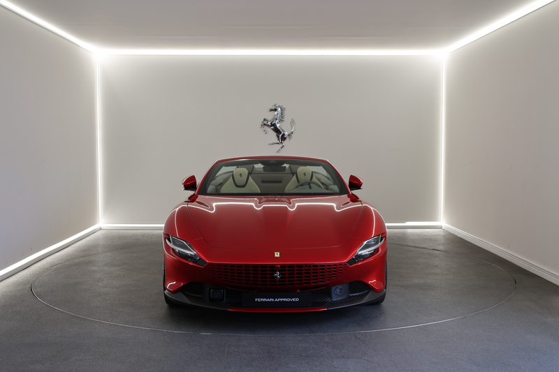 Ferrari Roma Roma Spider / Rosso Magma / Ferrari Approved — photo 9