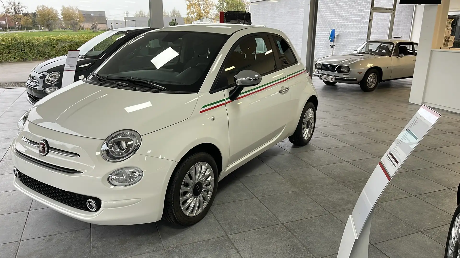 Fiat 500 Hybrid. pack style + comfort Wit - 1
