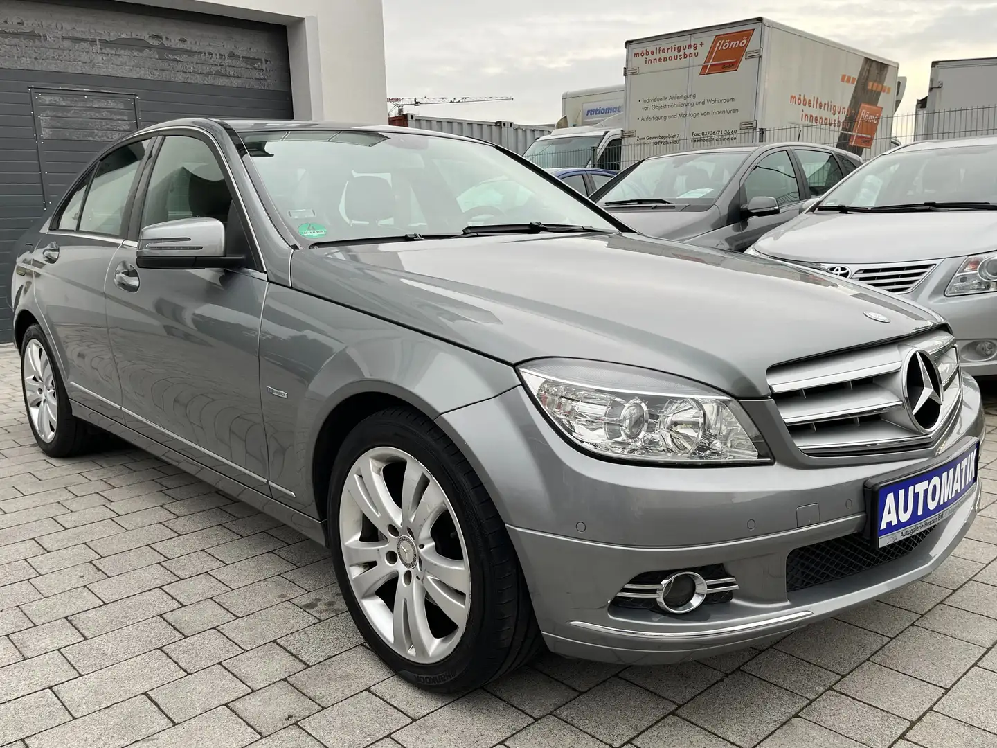 Mercedes-Benz C 200 C 200 CGI BlueEfficiency*SHZ*Temp.*Bluetooth*HU/AU Gris - 2