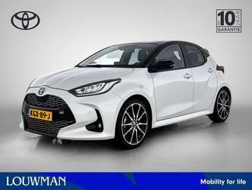 1.5 Hybrid GR Sport | Stoelverwarming | Draadloos