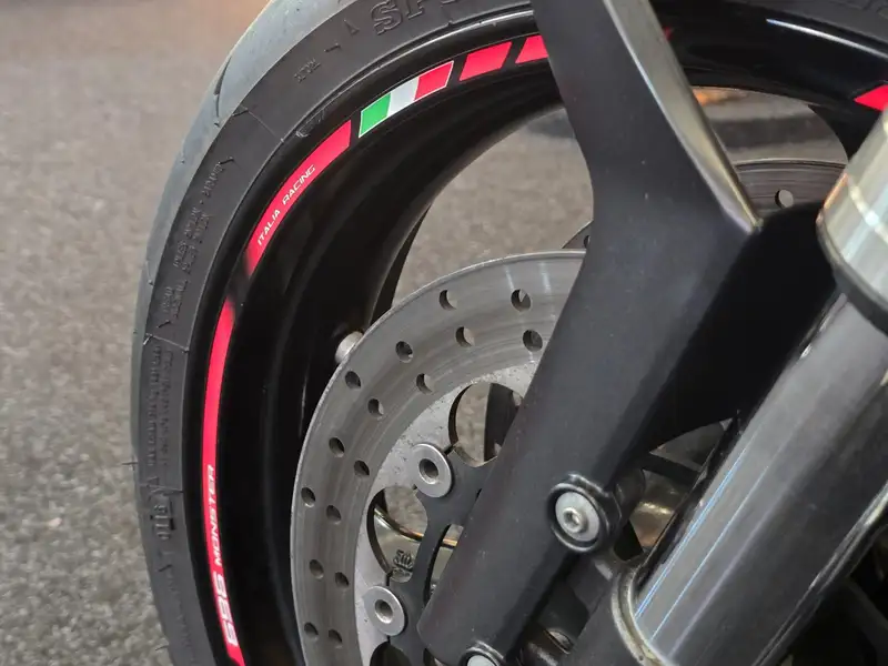 Ducati Monster 696 - foto 8