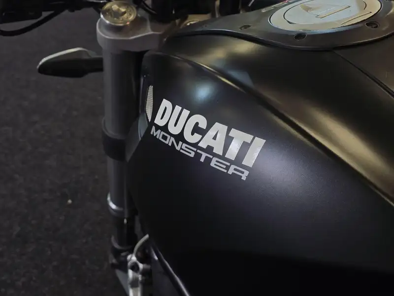 Ducati Monster 696 - foto 5