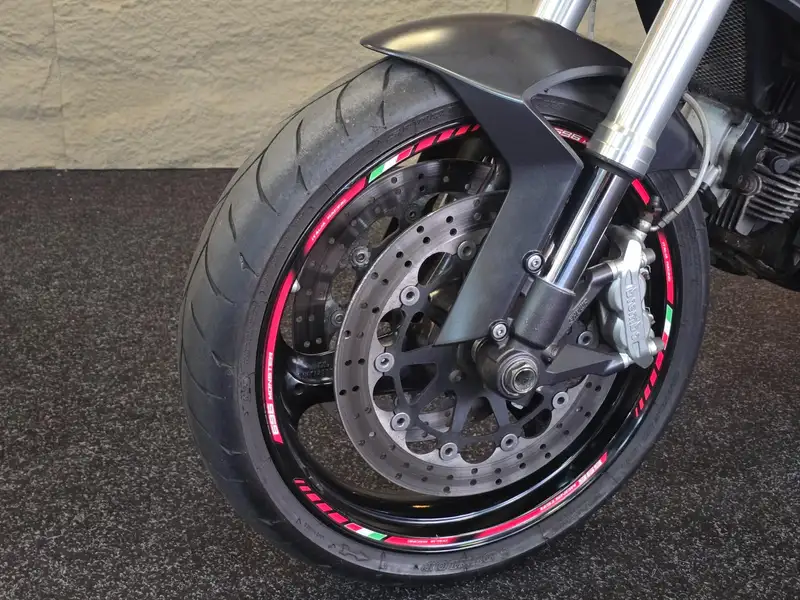 Ducati Monster 696 - foto 4