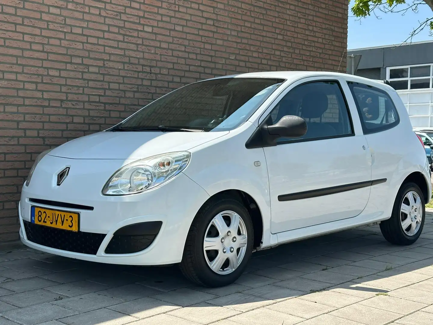Renault Twingo 1.2 Acces Weiß - 1