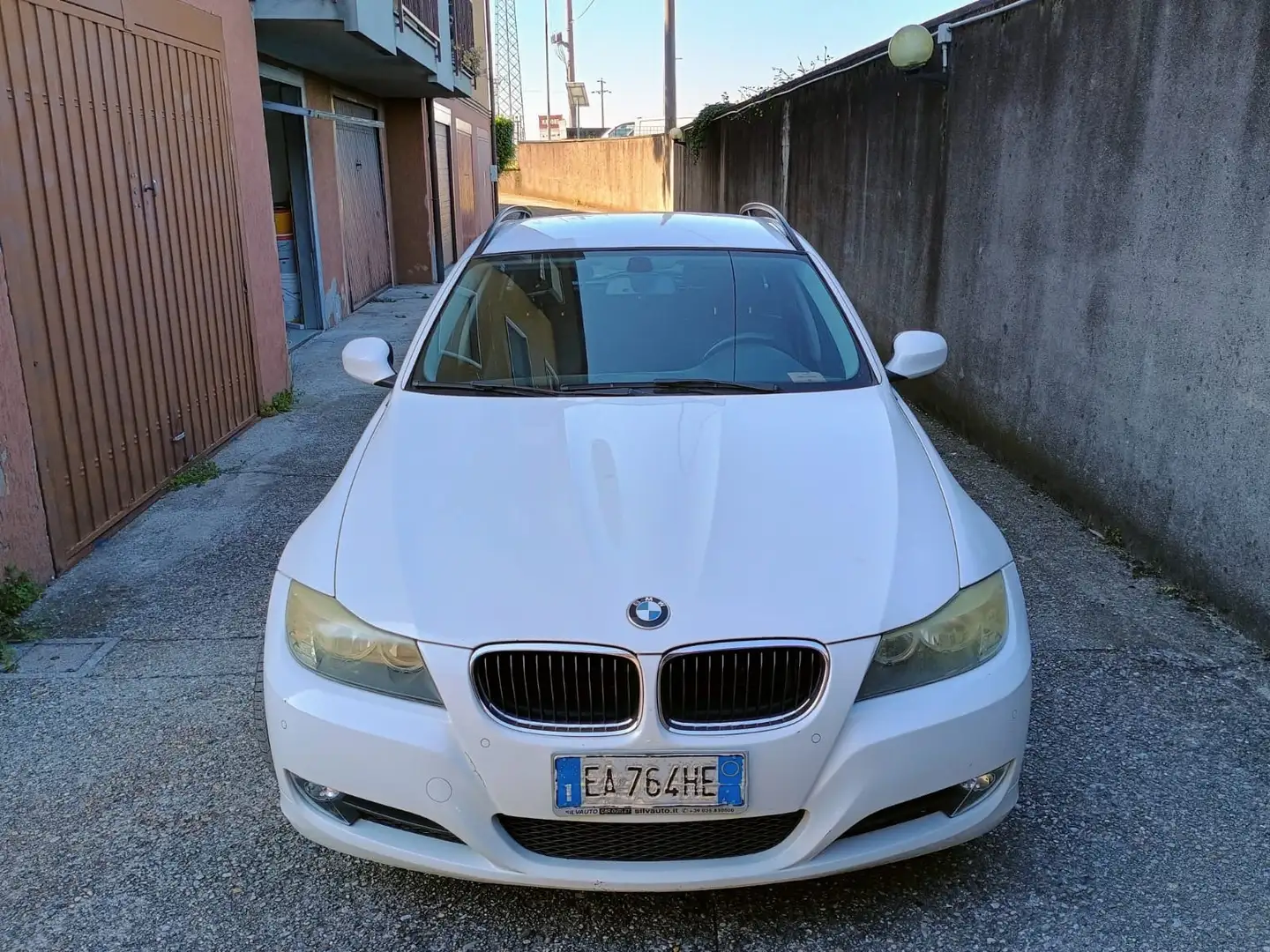 BMW 318 Serie 3 E91 Touring 318d Bianco - 1