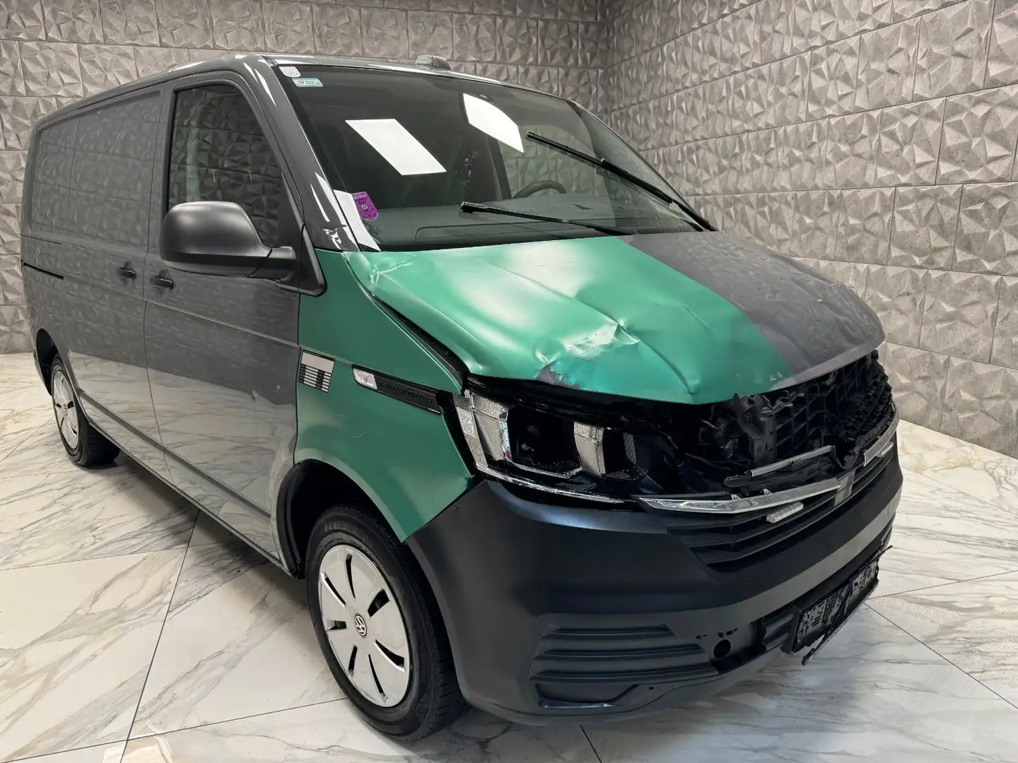 Volkswagen T6.1 Transporter Kasten FWD Gris - 1