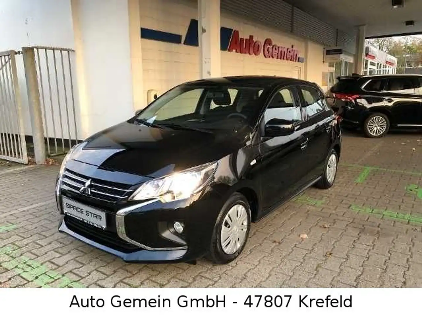 Mitsubishi Space Star Select 1.2 5-Gang Schwarz - 1