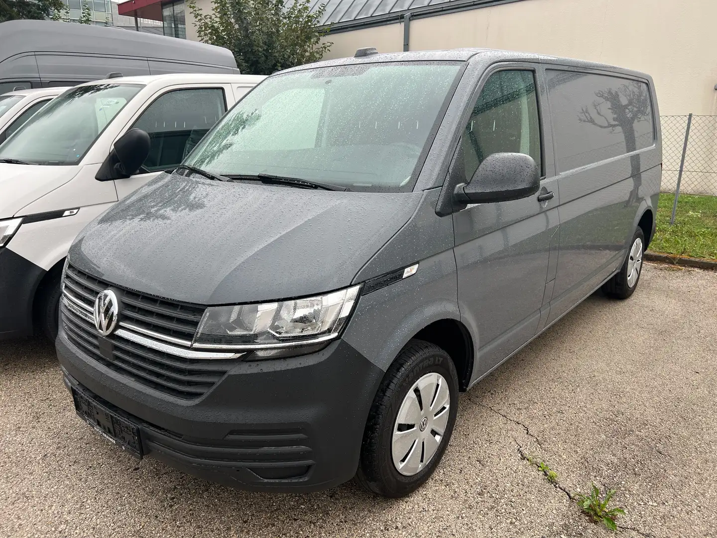 Volkswagen T6.1 Transporter Kastenwagen LR TDI* Gri - 1