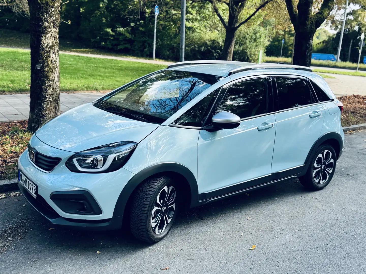 Honda Jazz 1.5 i-MMD Hybrid Crosstar Executive Blau - 1