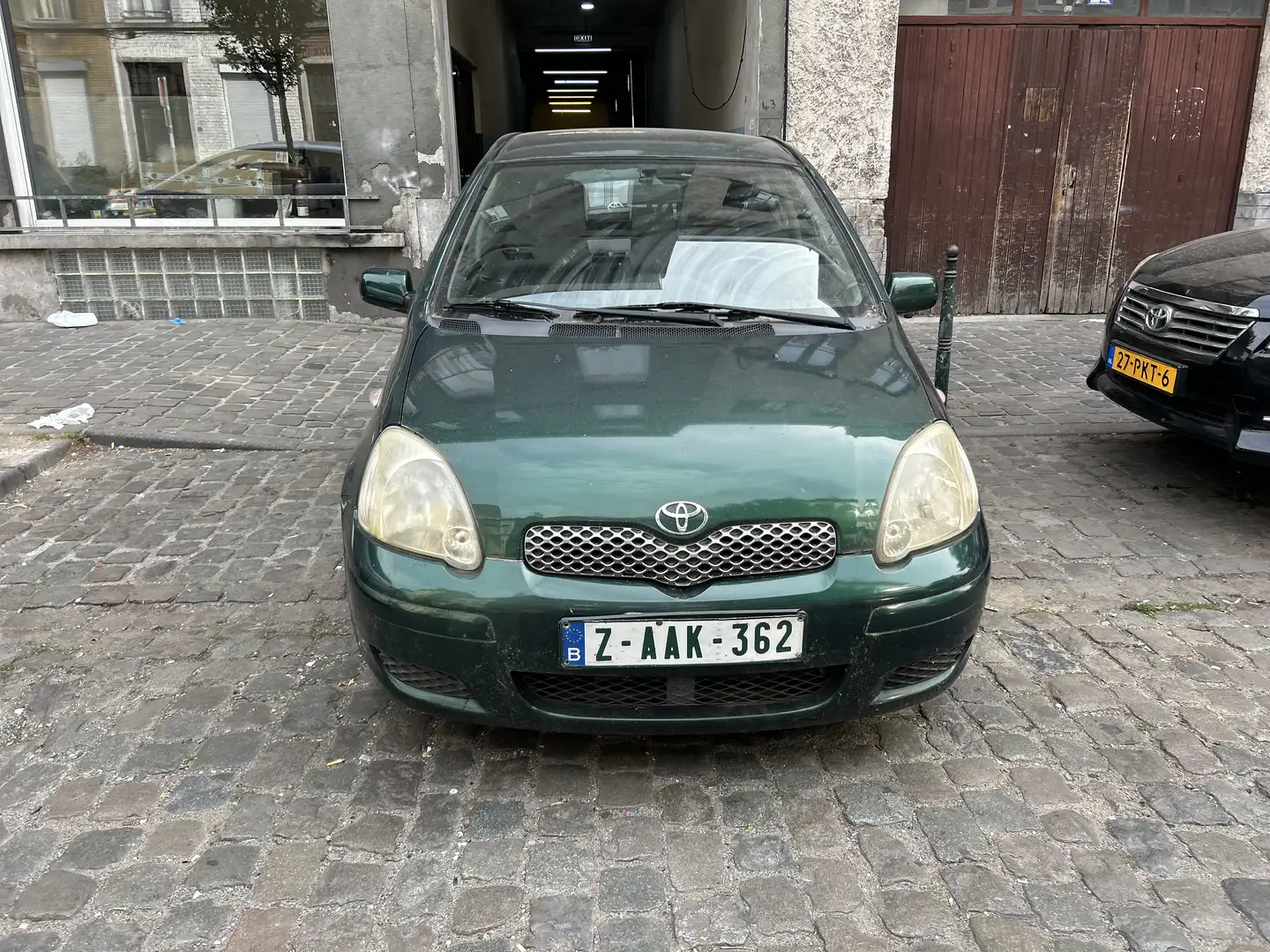 Toyota Yaris 1.3 Automatik Sol Full Option poir l’exportation - 1