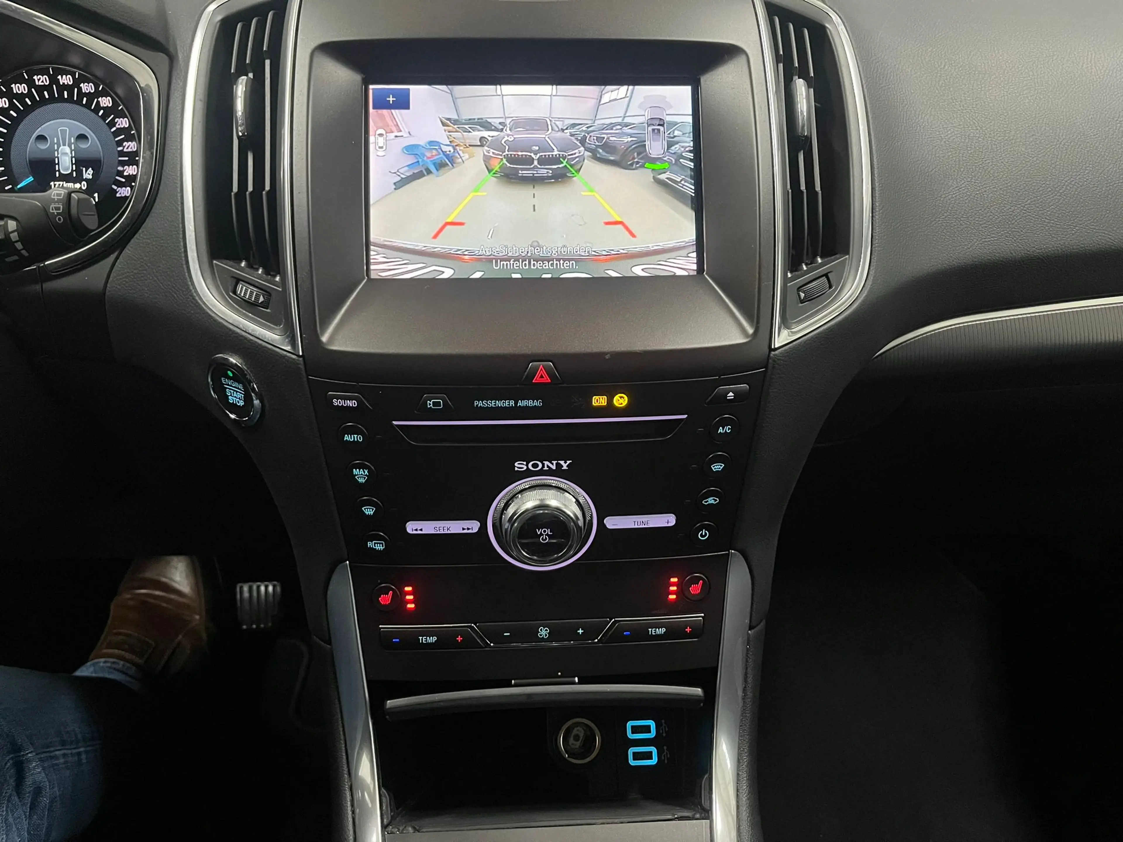 Ford Galaxy Titanium 7.Sitzer LED AHK Kamer-Vorn+Hint — photo 10
