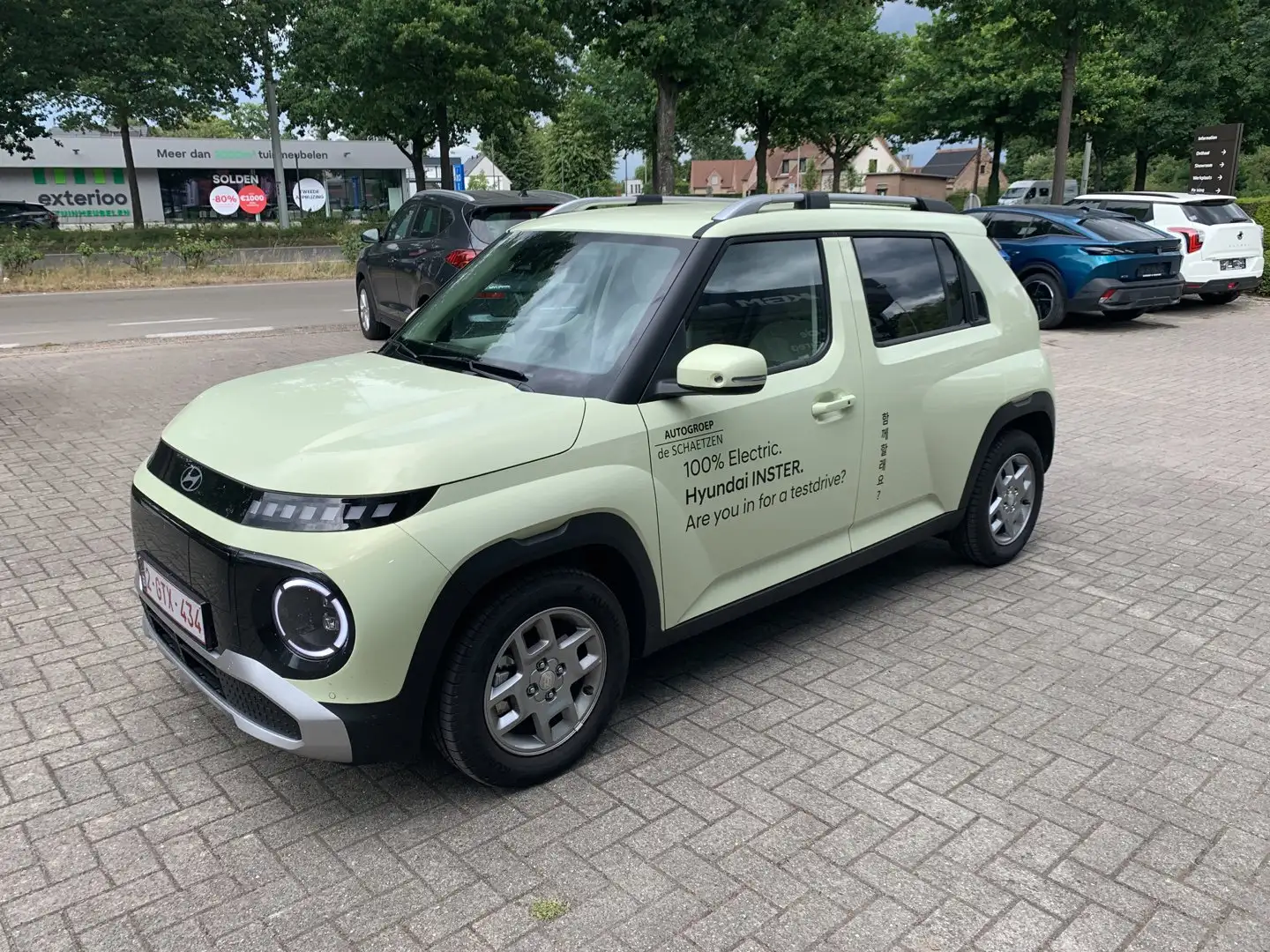 Hyundai Inster 49 kWh Urban Сірий - 1