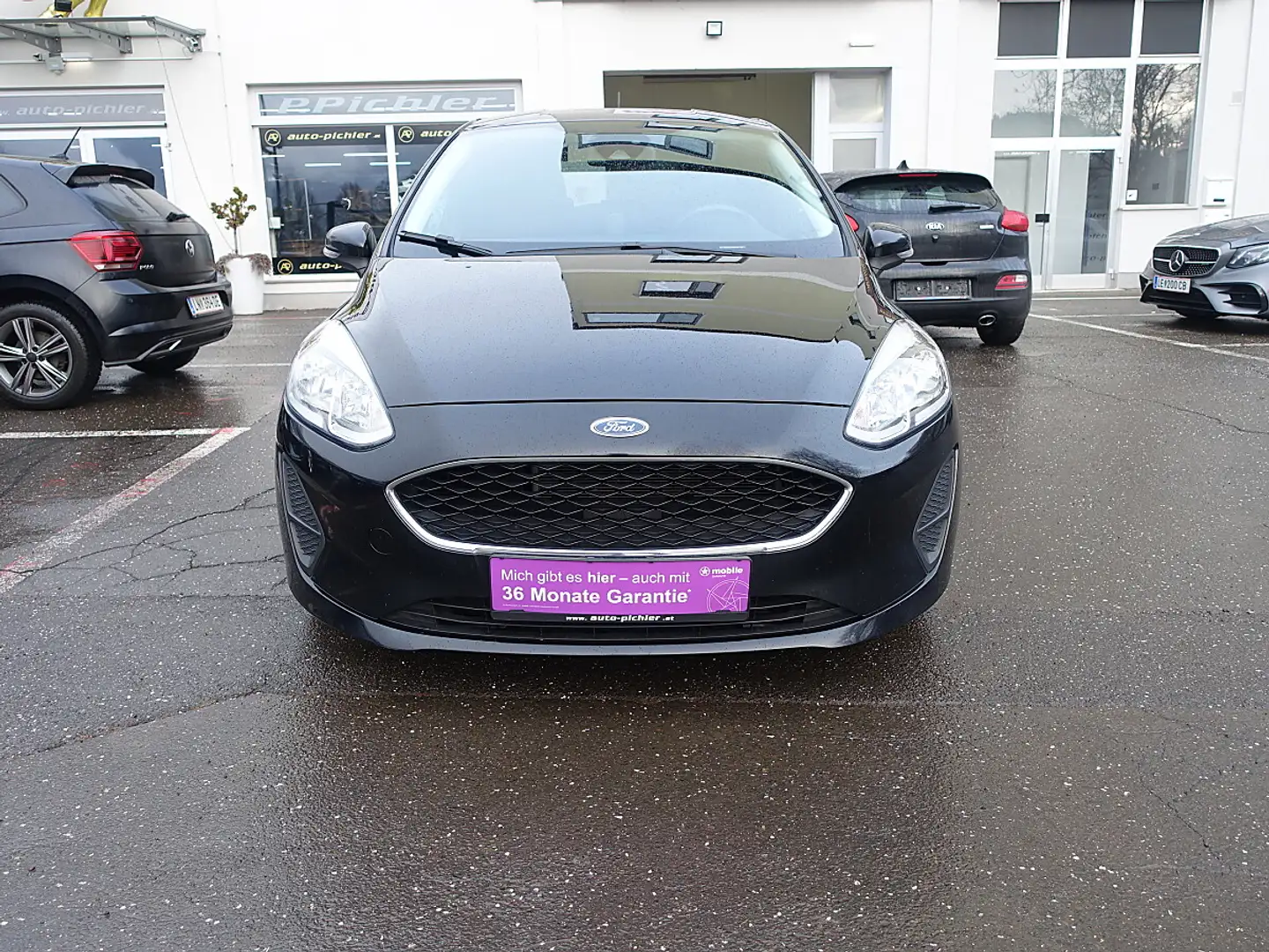 Ford Fiesta Trend 1,1 Start/Stop Schwarz - 2