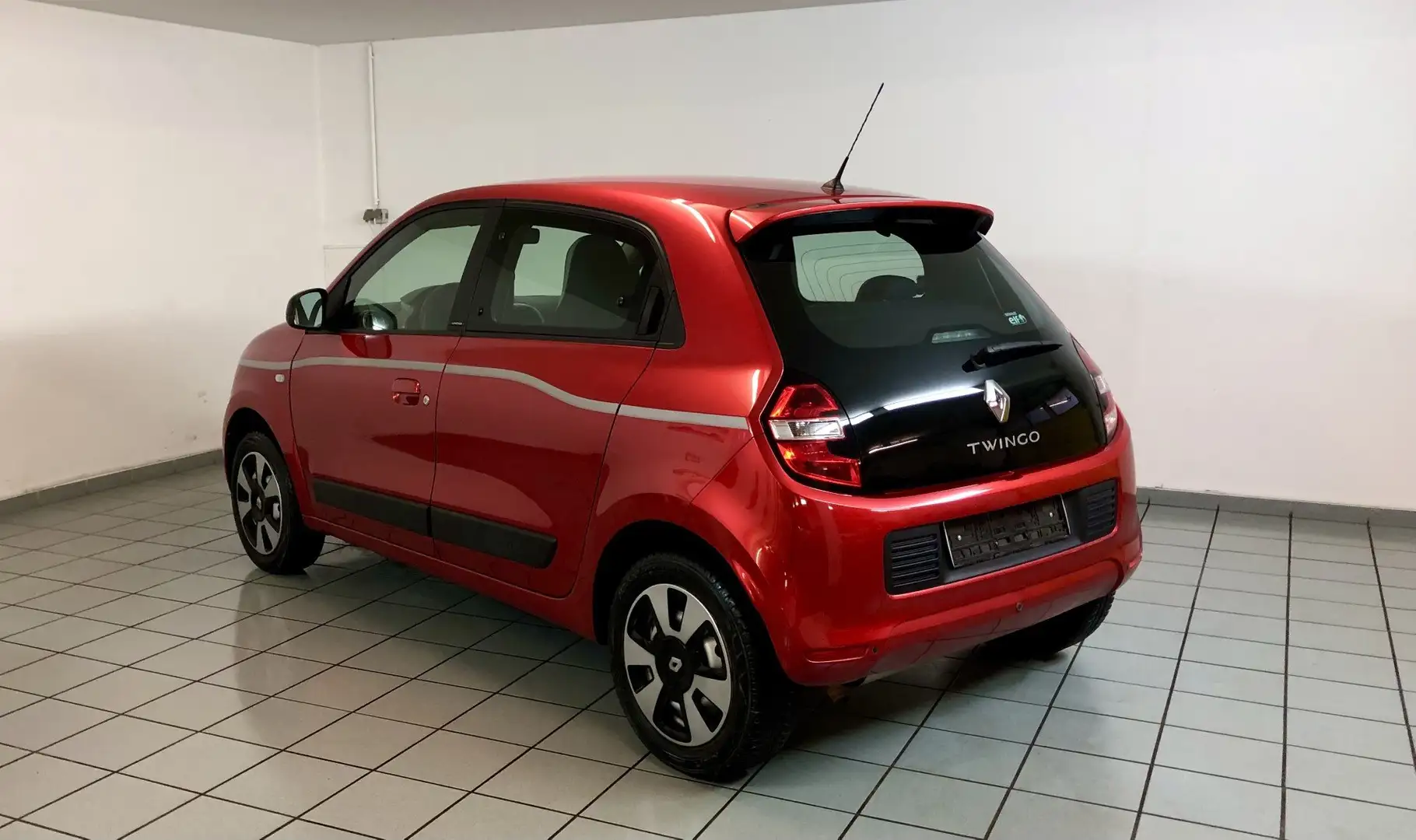 Renault Twingo Limited Red - 2