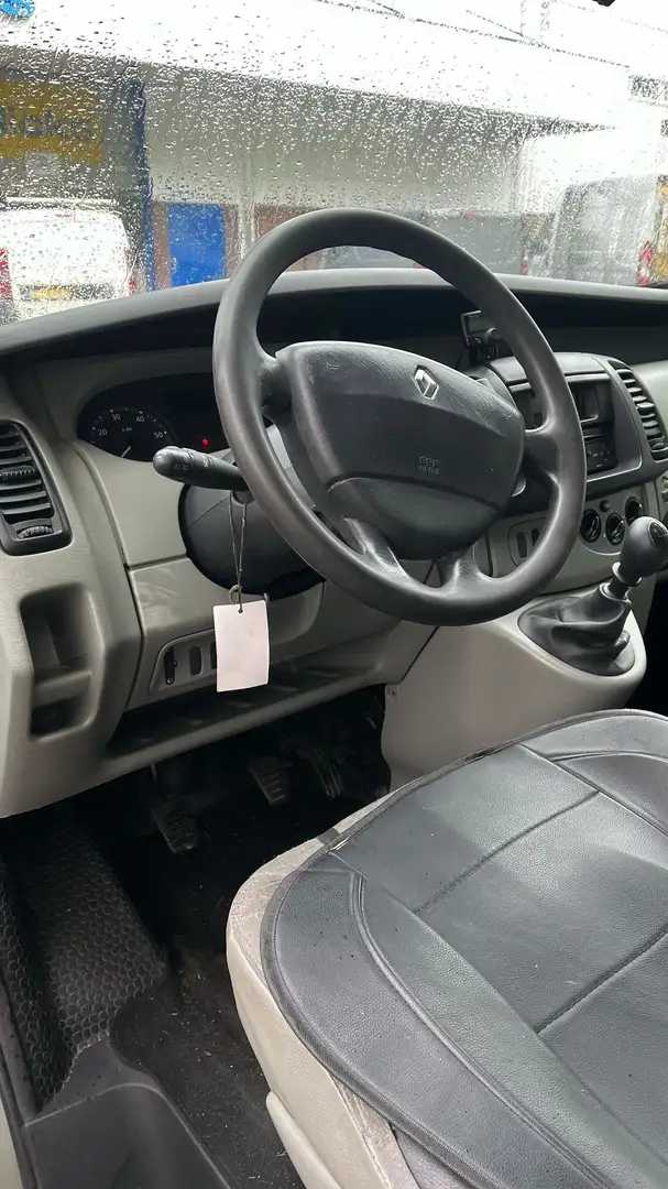 Renault Trafic L1H1 - 2