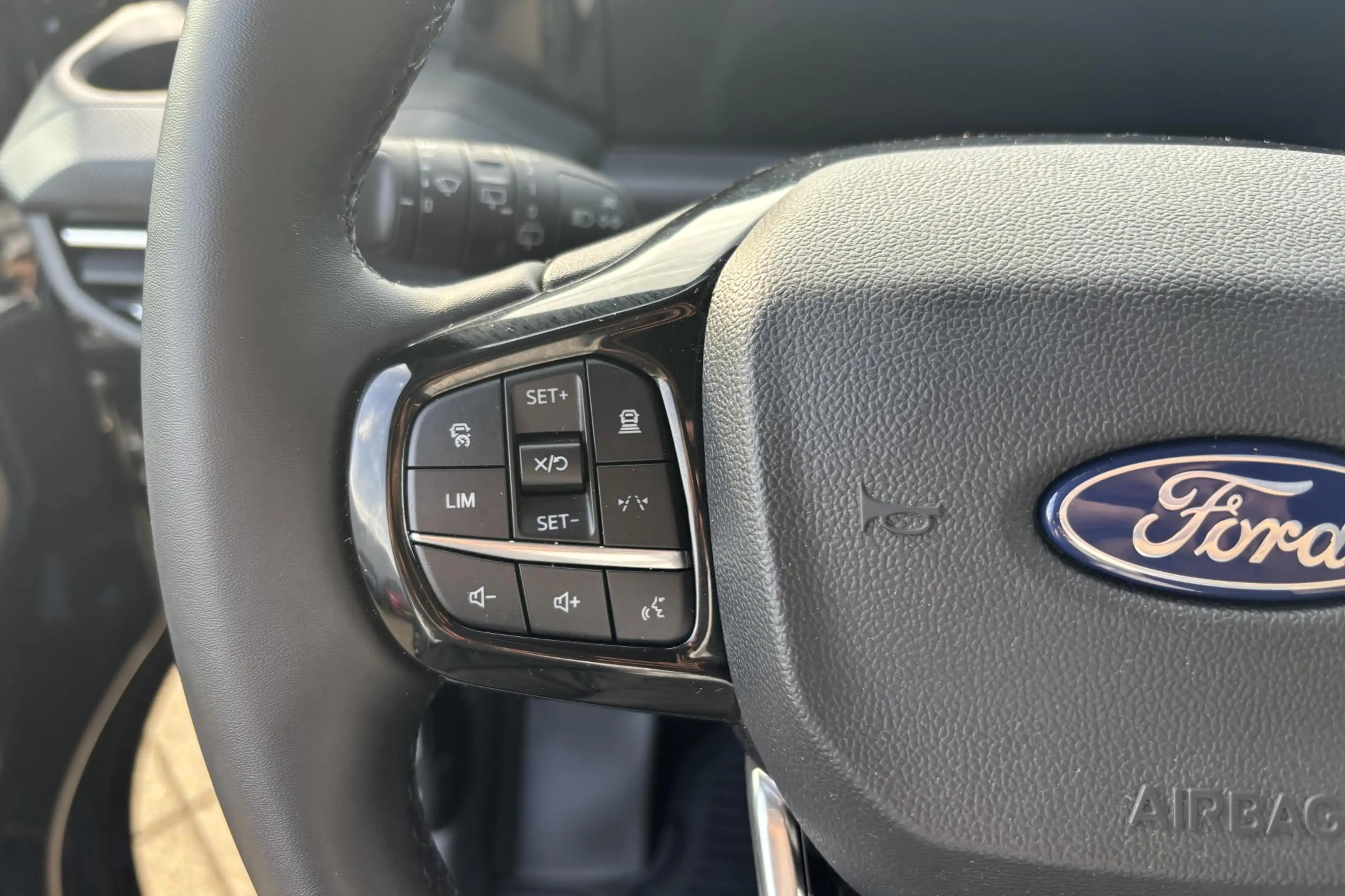 Ford Transit Custom 320 2.5 PHEV L2H1 Sport — photo 12